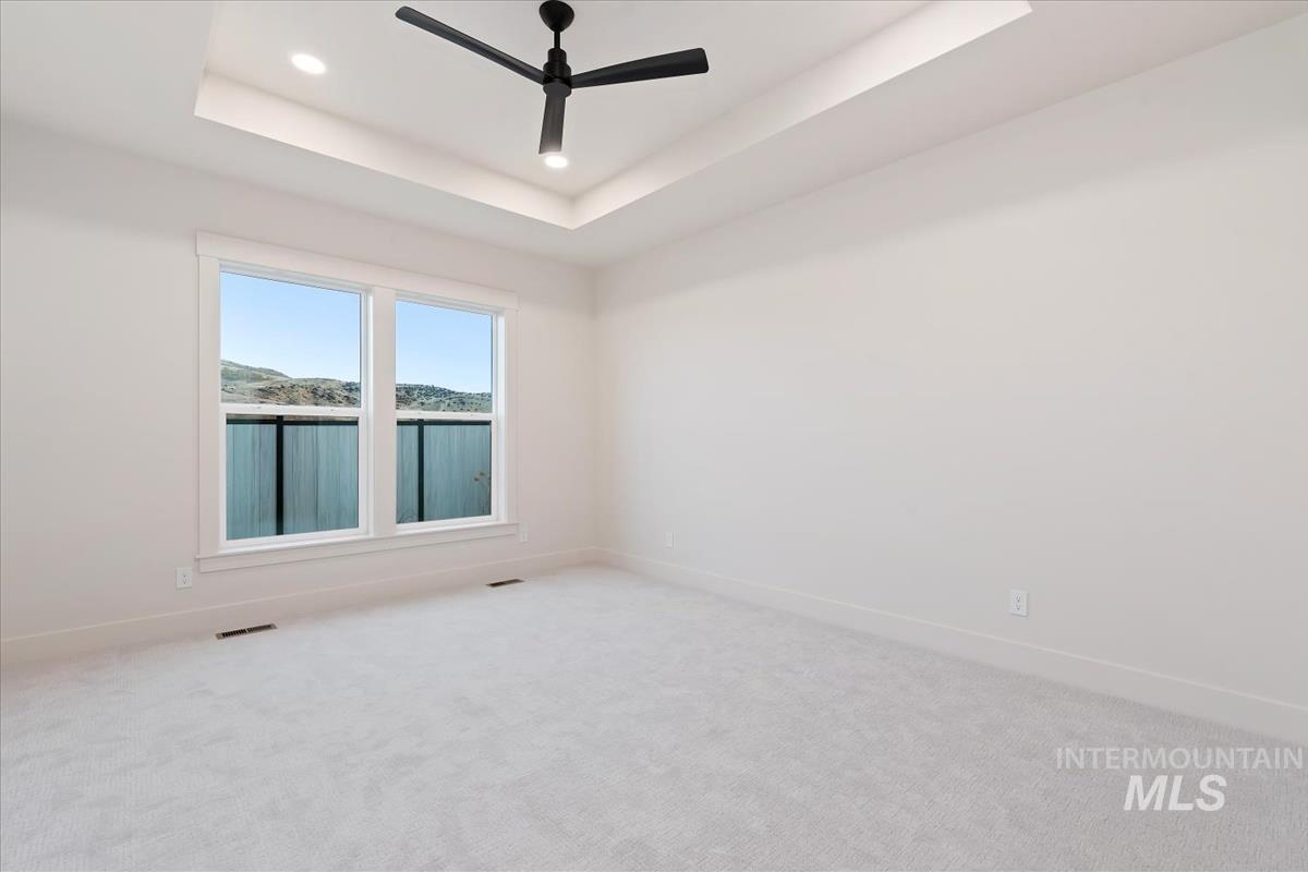 6538 E Lucy Dr., Eagle, Idaho 83629, 3 Bedrooms, 3 Bathrooms, Residential For Sale, Price $579,880, 98969864