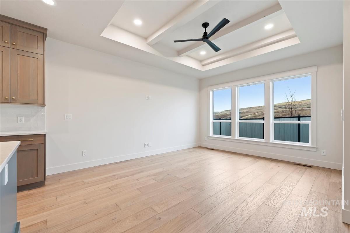 6538 E Lucy Dr., Eagle, Idaho 83629, 3 Bedrooms, 3 Bathrooms, Residential For Sale, Price $579,880, 98969864