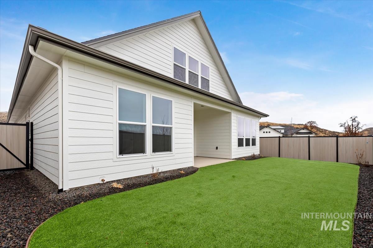 6538 E Lucy Dr., Eagle, Idaho 83629, 3 Bedrooms, 3 Bathrooms, Residential For Sale, Price $579,880, 98969864