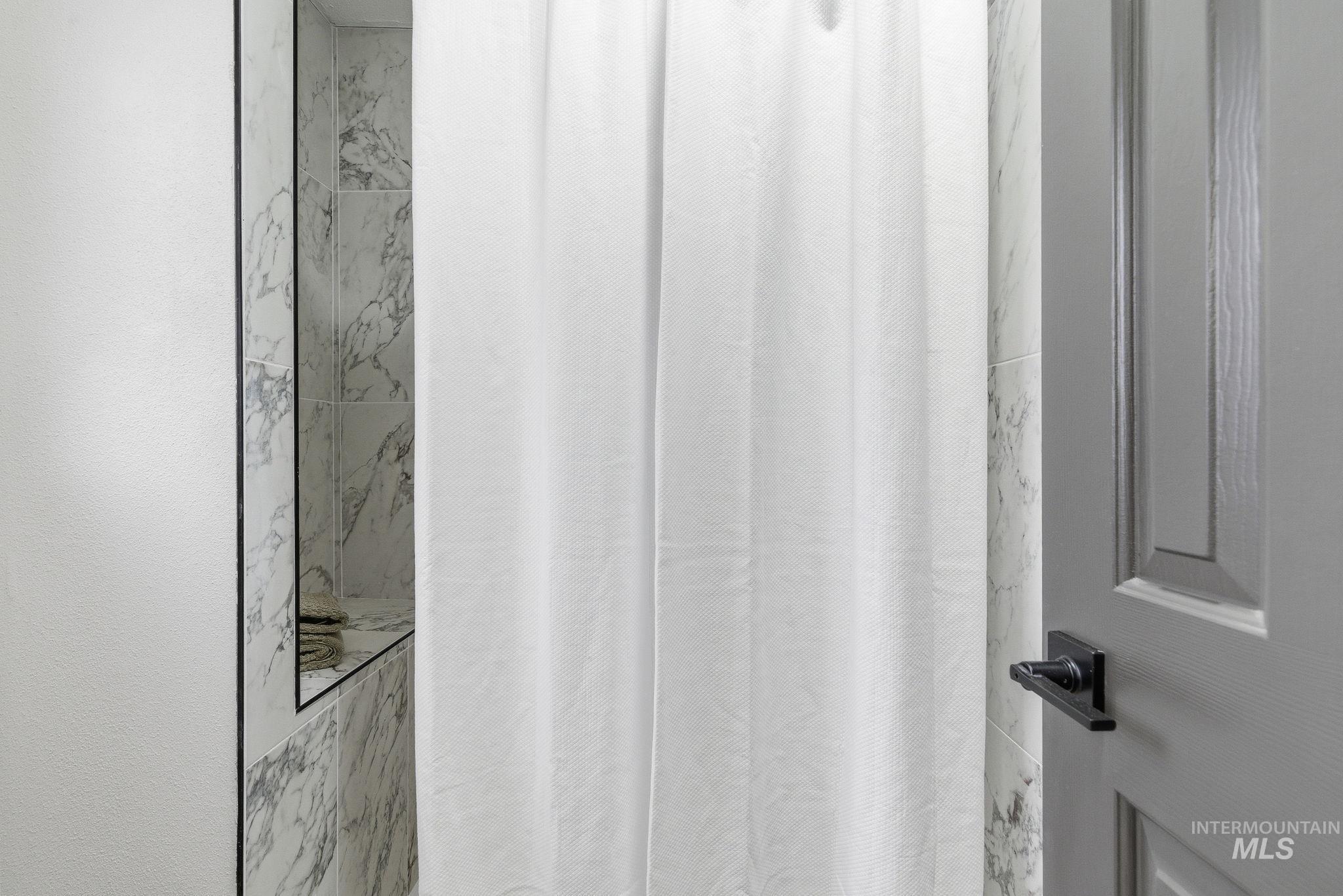 4248 S Trailridge, Boise, Idaho 83716, 3 Bedrooms, 2 Bathrooms, Residential For Sale, Price $479,900,MLS 98969874