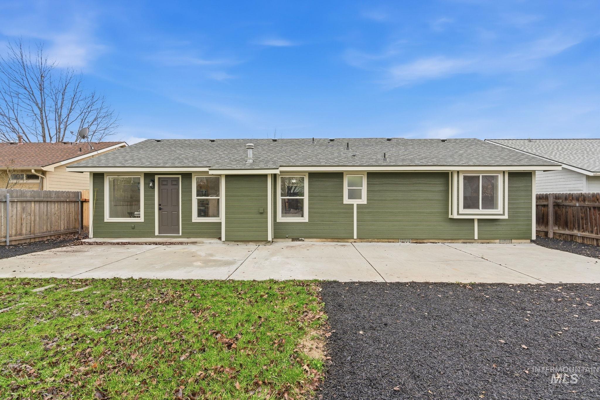 4248 S Trailridge, Boise, Idaho 83716, 3 Bedrooms, 2 Bathrooms, Residential For Sale, Price $479,900,MLS 98969874