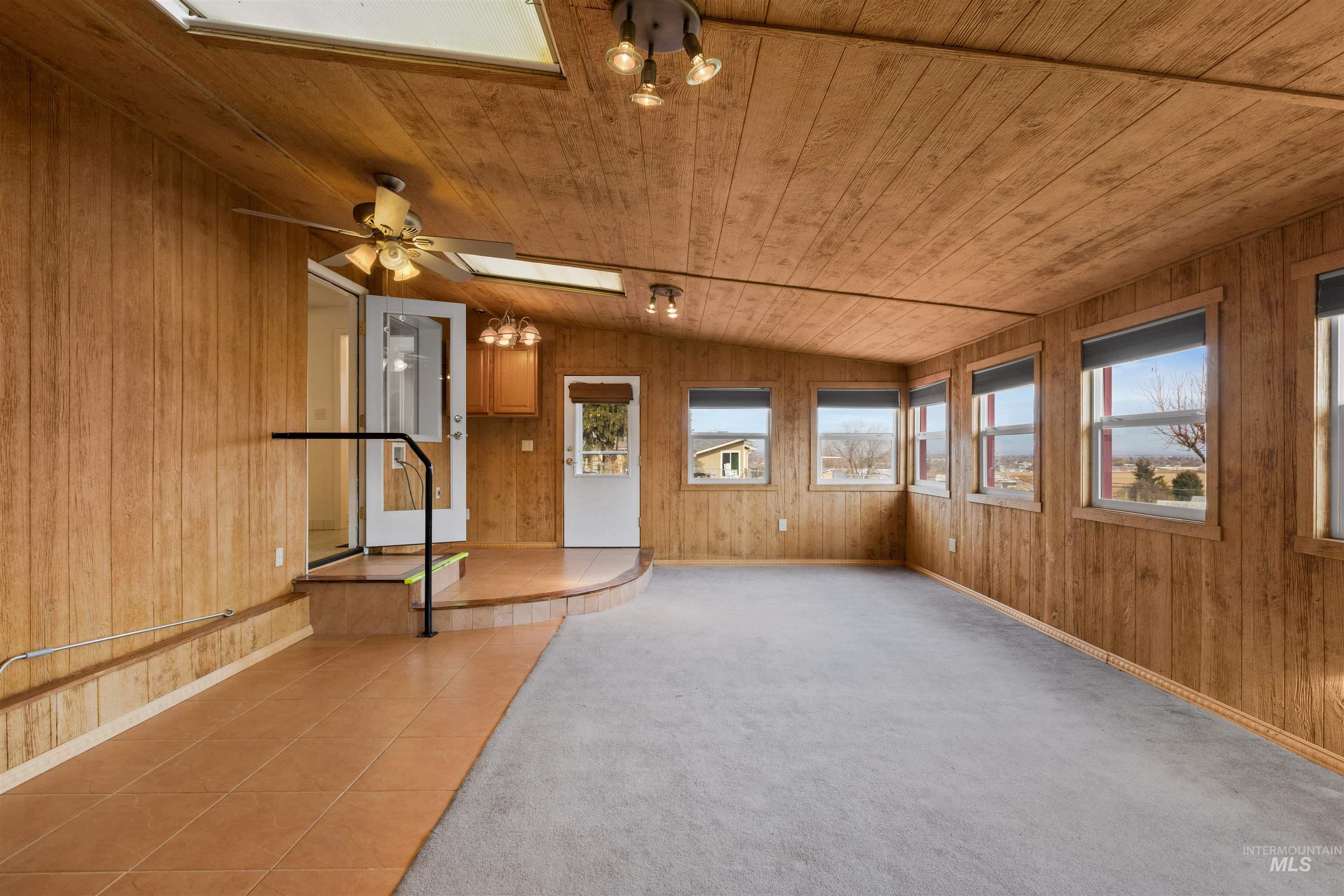 4910 W View Pl, Meridian, Idaho 83642, 3 Bedrooms, 1.5 Bathrooms, Residential For Sale, Price $500,000, 98969878