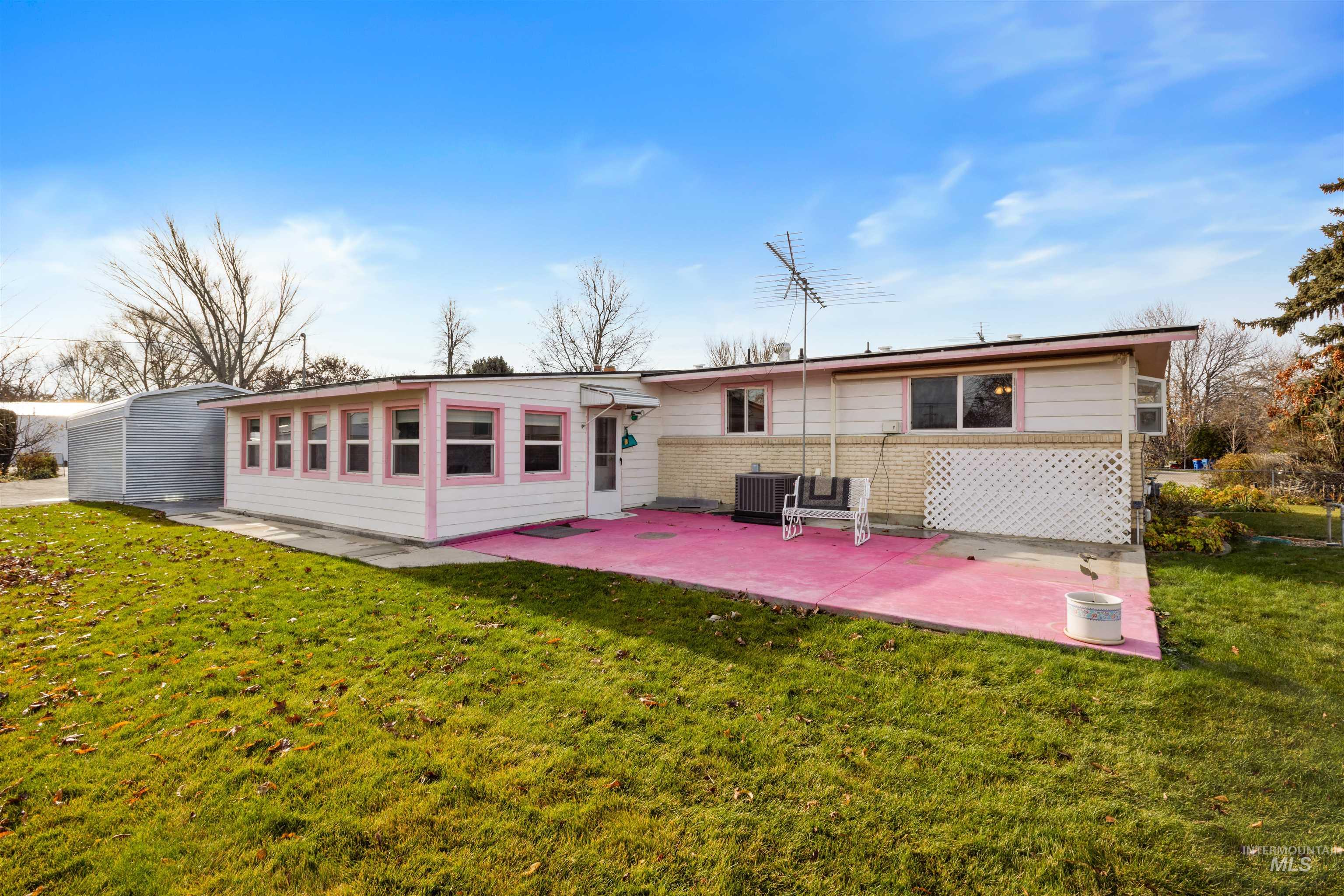 4910 W View Pl, Meridian, Idaho 83642, 3 Bedrooms, 1.5 Bathrooms, Residential For Sale, Price $500,000, 98969878