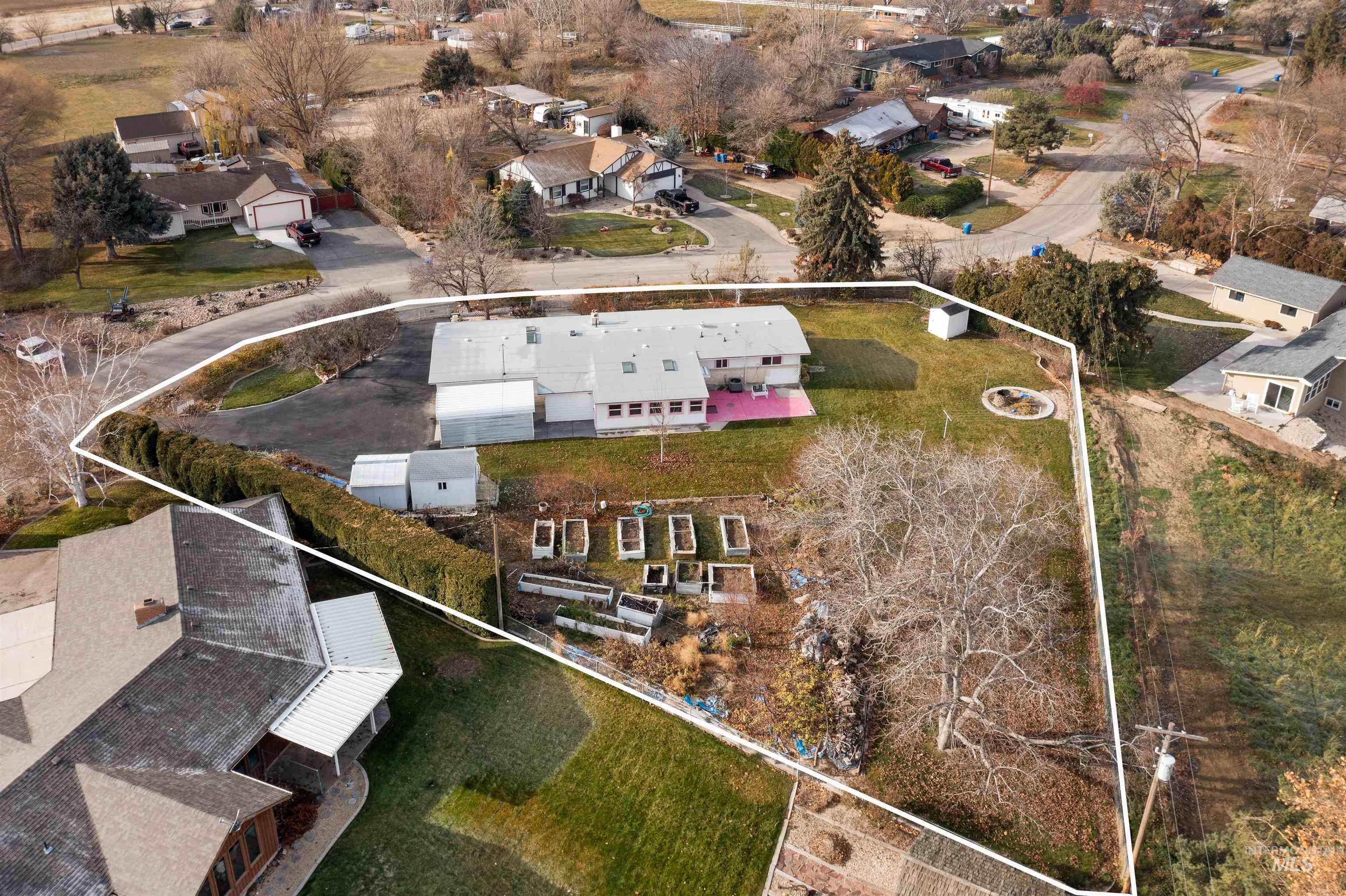 4910 W View Pl, Meridian, Idaho 83642, 3 Bedrooms, 1.5 Bathrooms, Residential For Sale, Price $500,000, 98969878