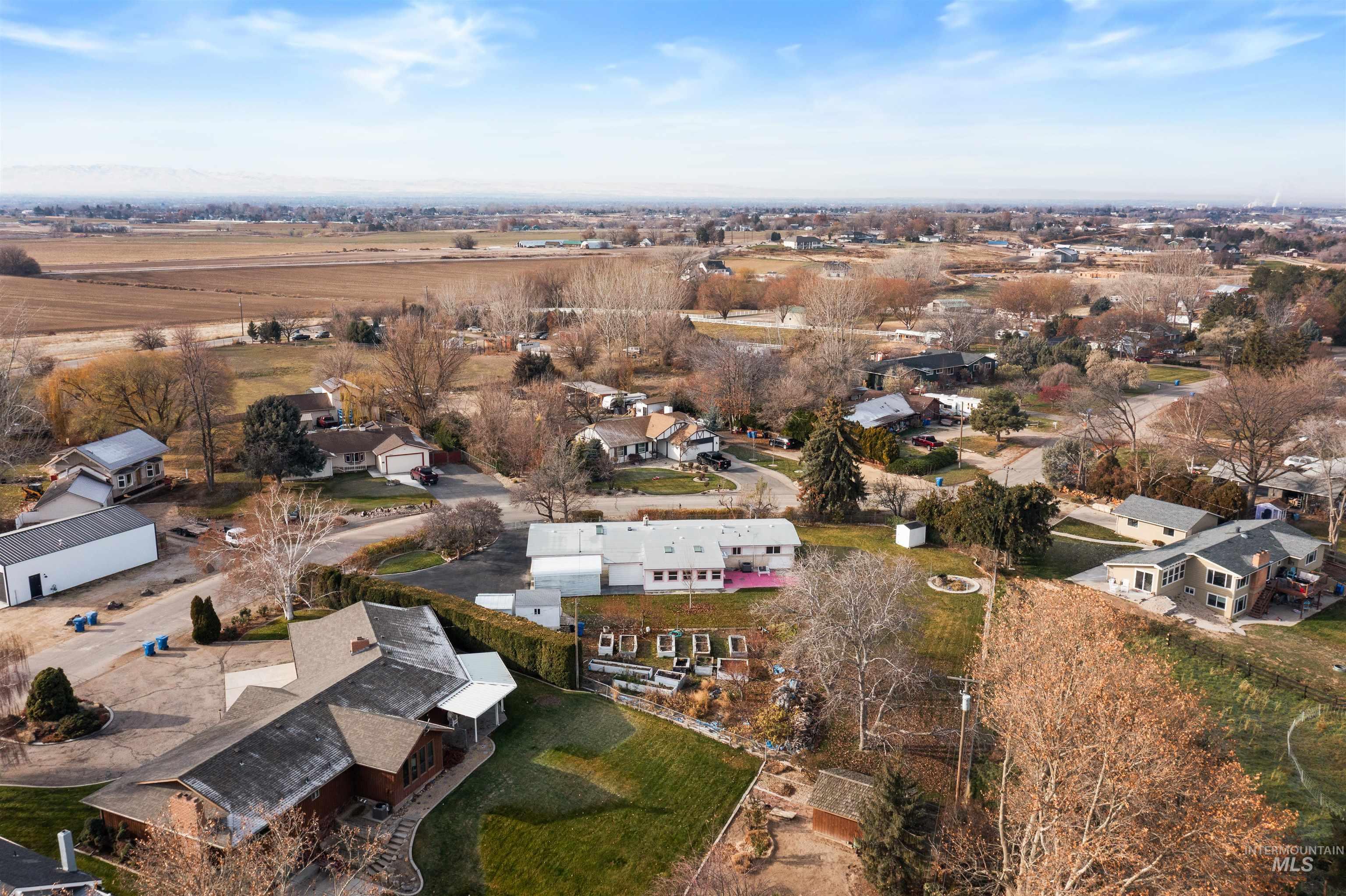 4910 W View Pl, Meridian, Idaho 83642, 3 Bedrooms, 1.5 Bathrooms, Residential For Sale, Price $500,000, 98969878