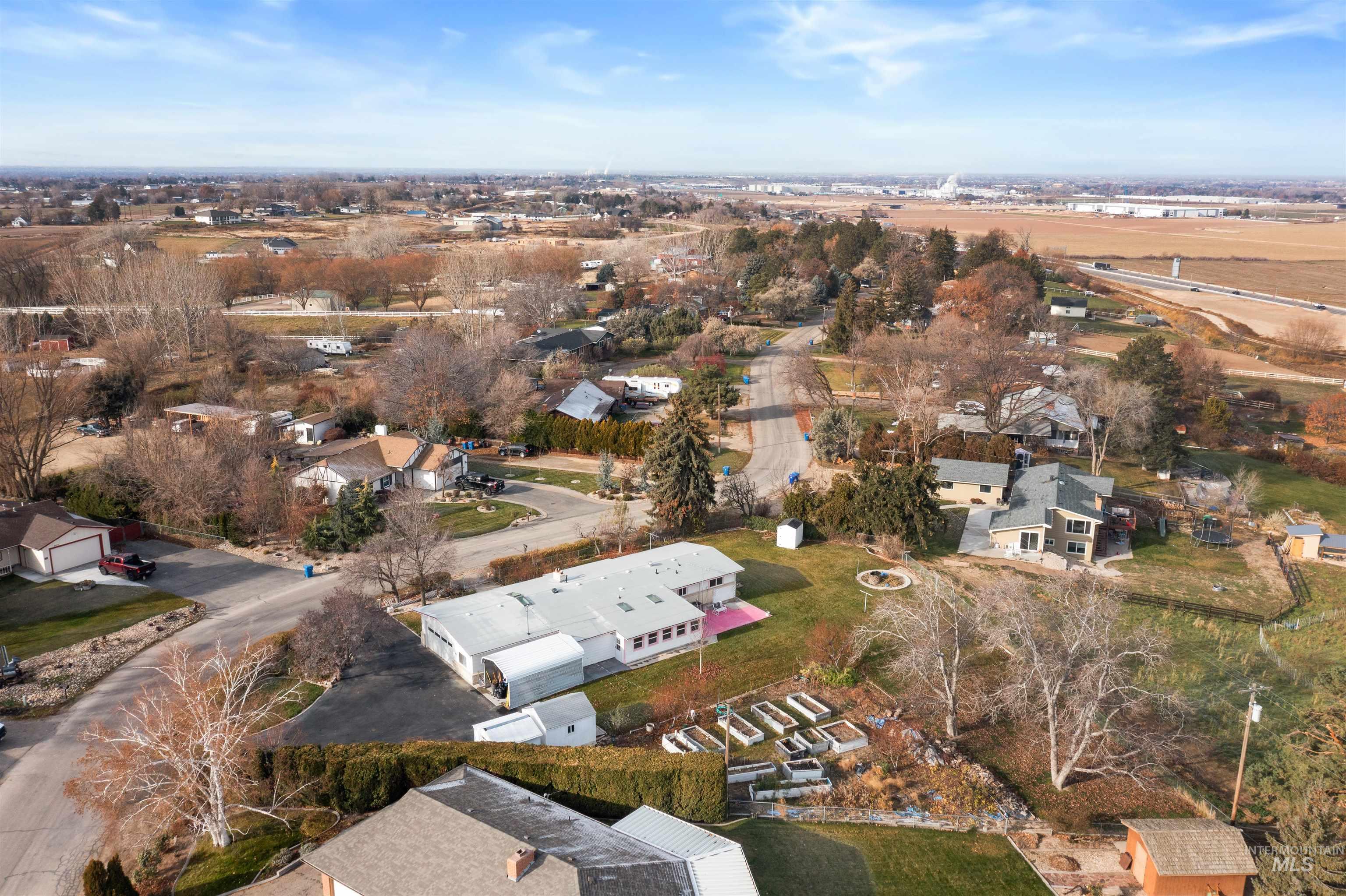 4910 W View Pl, Meridian, Idaho 83642, 3 Bedrooms, 1.5 Bathrooms, Residential For Sale, Price $500,000, 98969878