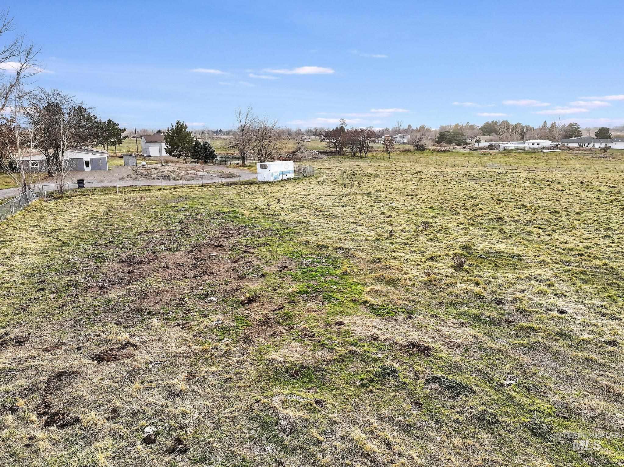 View of yard with a view of countryside