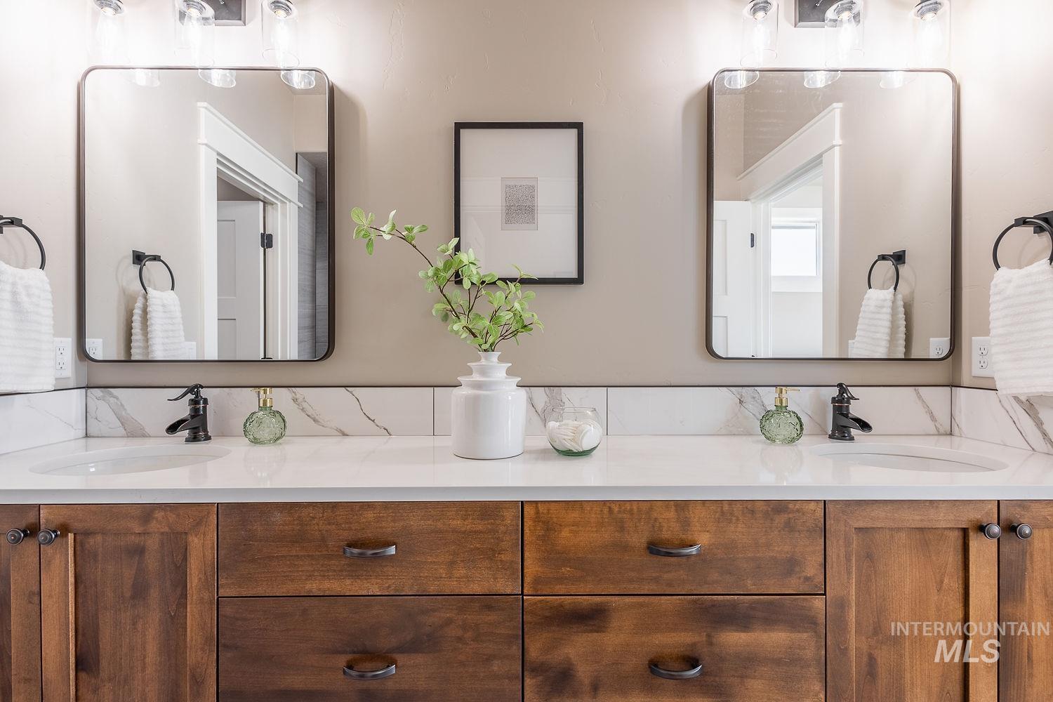 1700 Sandbar Rd, Emmett, Idaho 83617, 3 Bedrooms, 2 Bathrooms, Residential For Sale, Price $521,900, 98969897