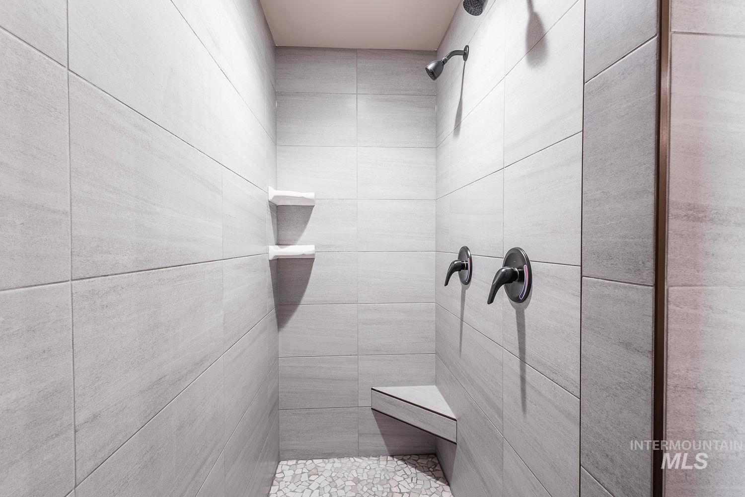 1700 Sandbar Rd, Emmett, Idaho 83617, 3 Bedrooms, 2 Bathrooms, Residential For Sale, Price $521,900, 98969897