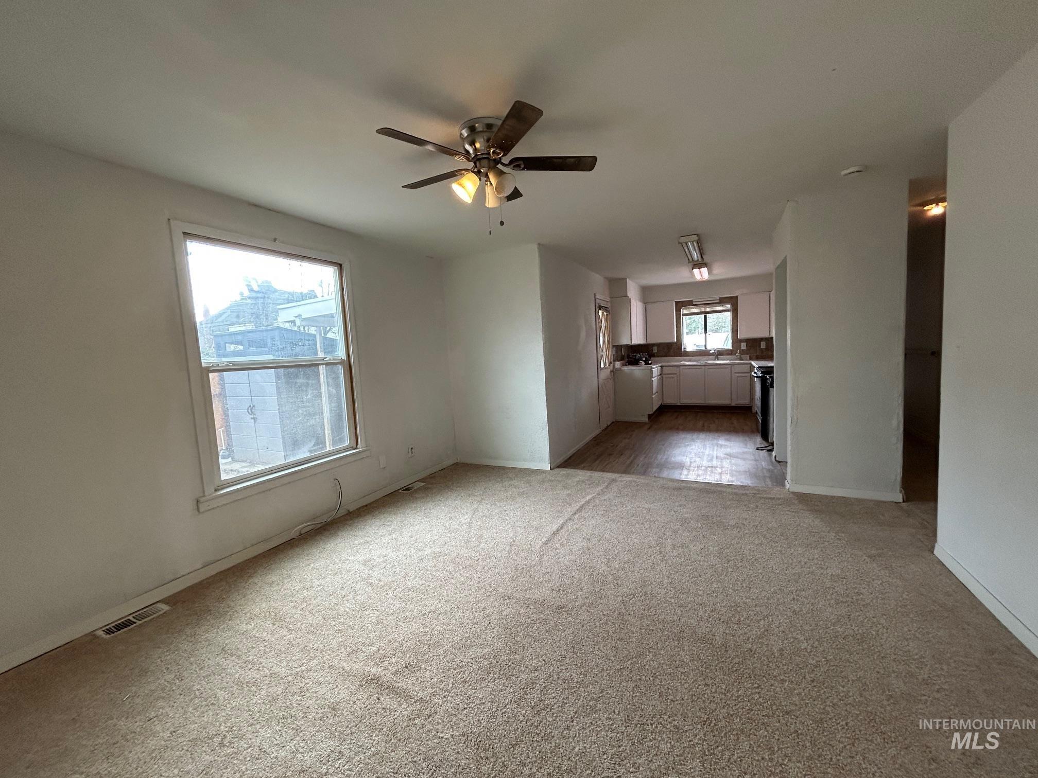 706 5th Avenue, Lewiston, Idaho 83501, 3 Bedrooms, 1 Bathroom, Residential For Sale, Price $335,000, 98969903