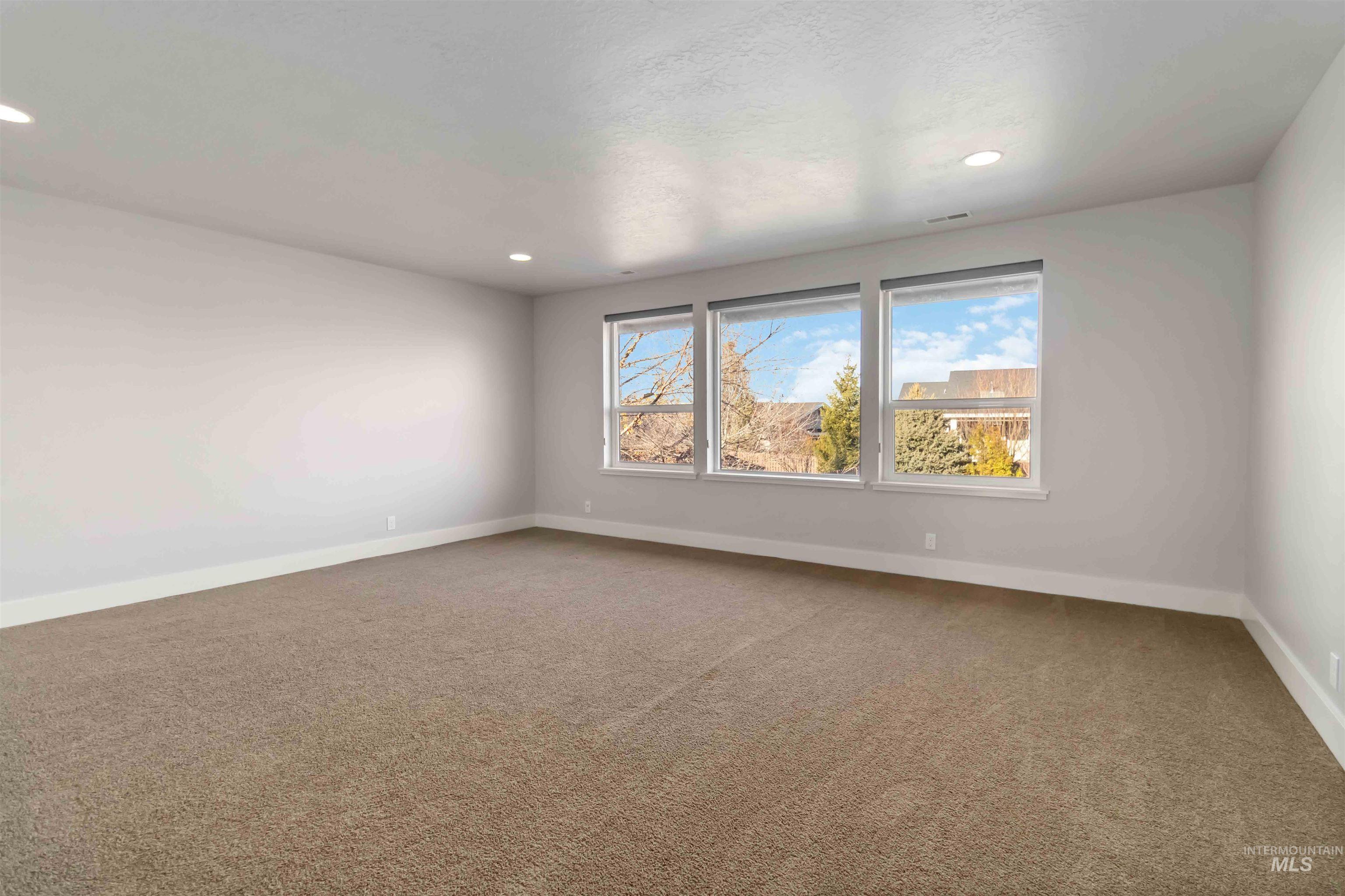 4064 W Temple Dr., Eagle, Idaho 83616, 5 Bedrooms, 3.5 Bathrooms, Residential For Sale, Price $1,250,000, 98969904