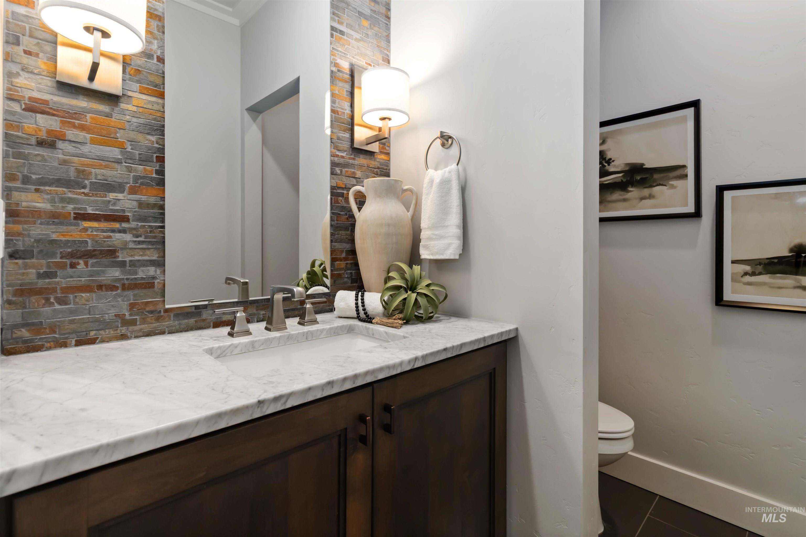 4064 W Temple Dr., Eagle, Idaho 83616, 5 Bedrooms, 3.5 Bathrooms, Residential For Sale, Price $1,250,000, 98969904