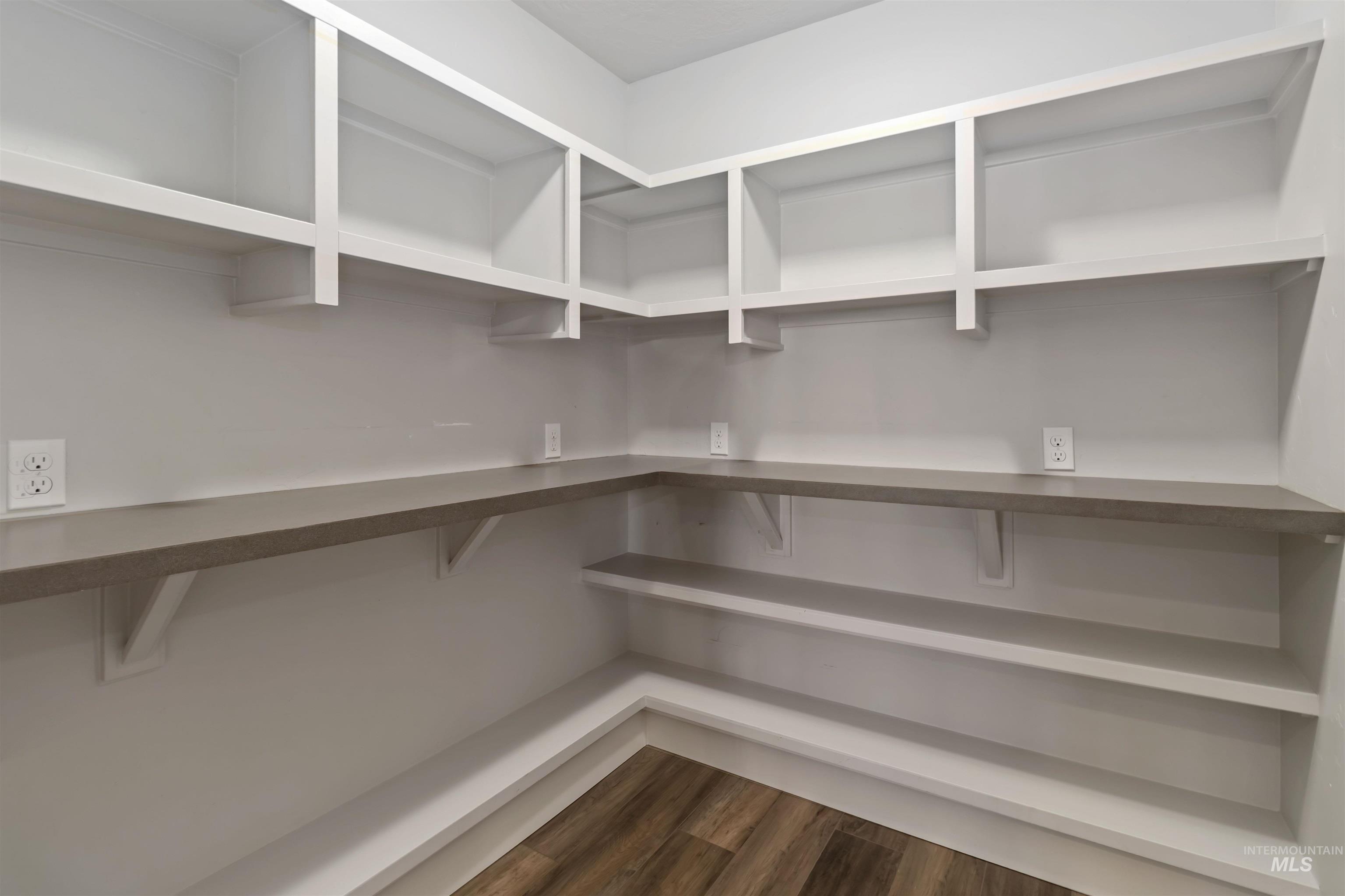 4064 W Temple Dr., Eagle, Idaho 83616, 5 Bedrooms, 3.5 Bathrooms, Residential For Sale, Price $1,250,000, 98969904