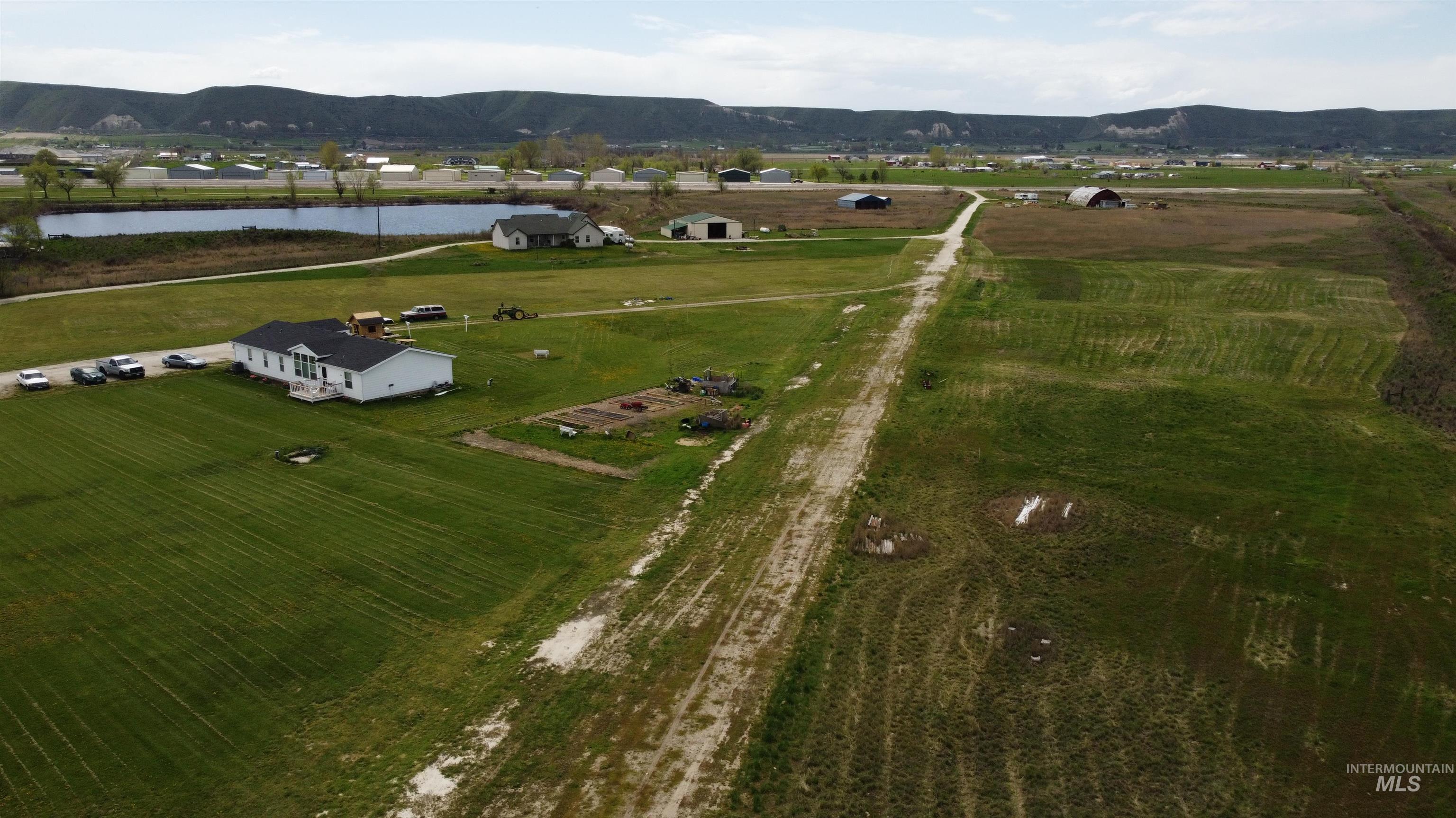 2385 Airport Road, Emmett, Idaho 83617, 3 Bedrooms, 2 Bathrooms, Residential For Sale, Price $2,598,000, 98969906