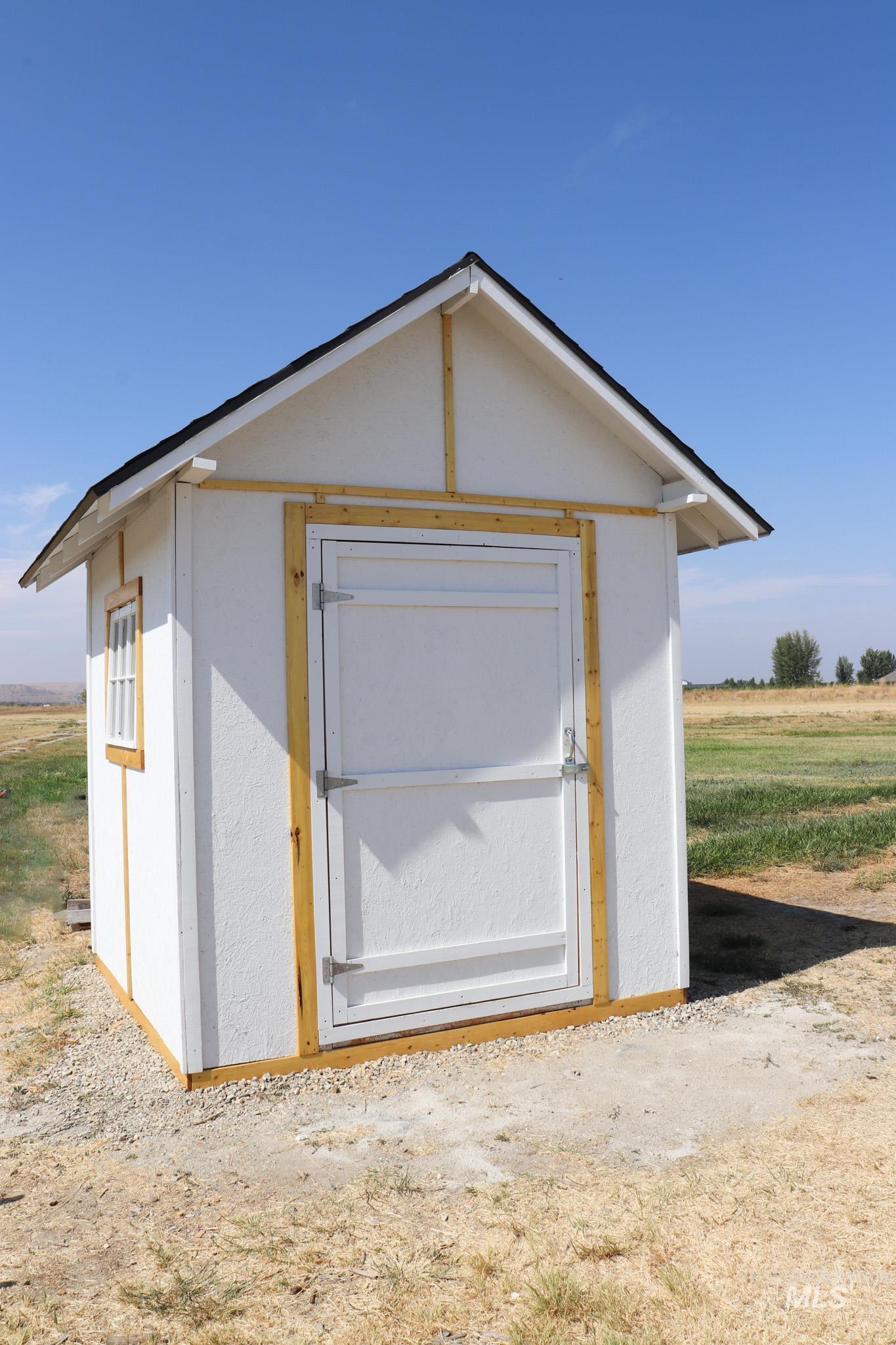 2385 Airport Road, Emmett, Idaho 83617, 3 Bedrooms, 2 Bathrooms, Residential For Sale, Price $2,598,000, 98969906