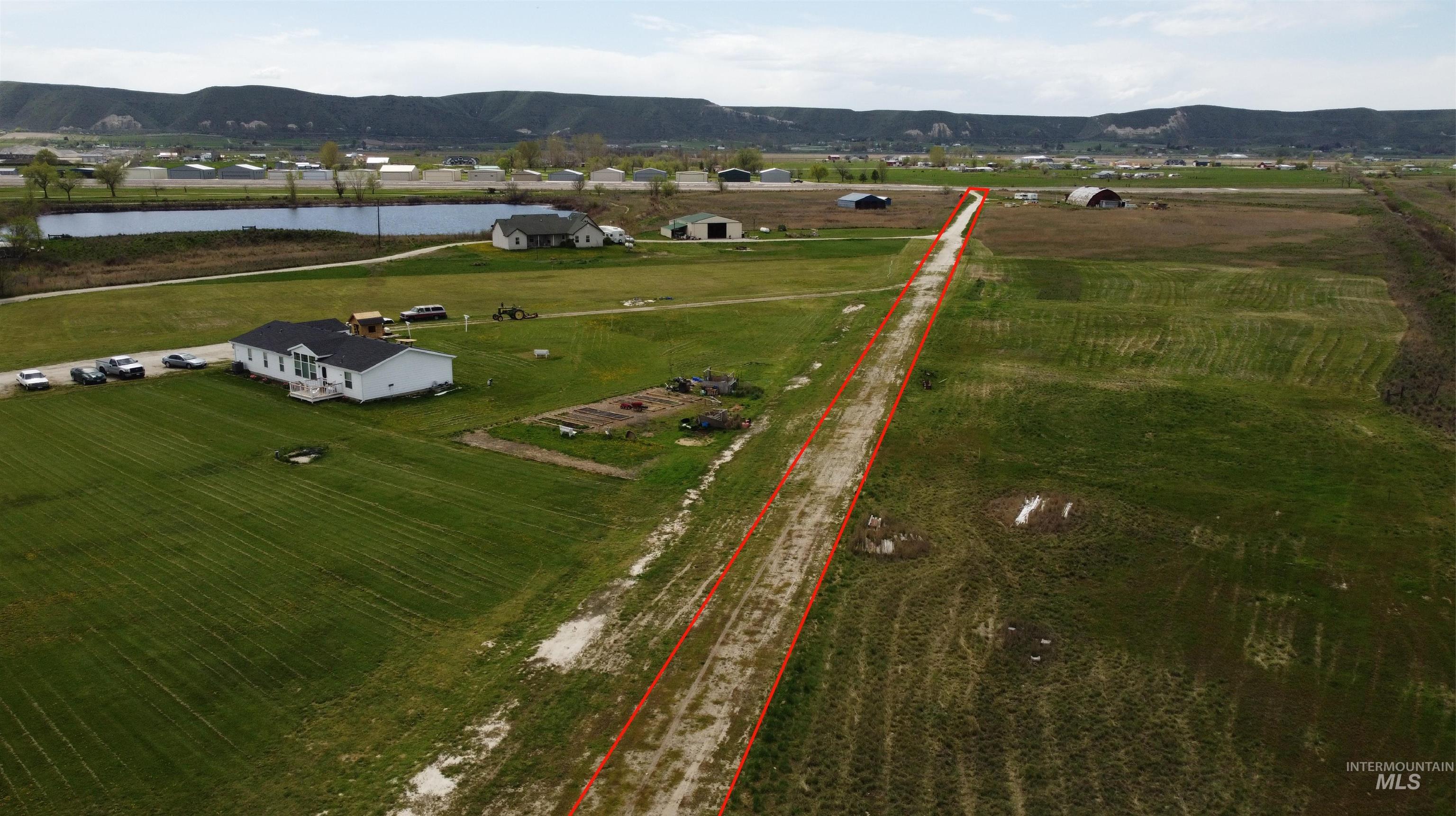 2385 Airport Road, Emmett, Idaho 83617, 3 Bedrooms, 2 Bathrooms, Residential For Sale, Price $2,598,000, 98969906