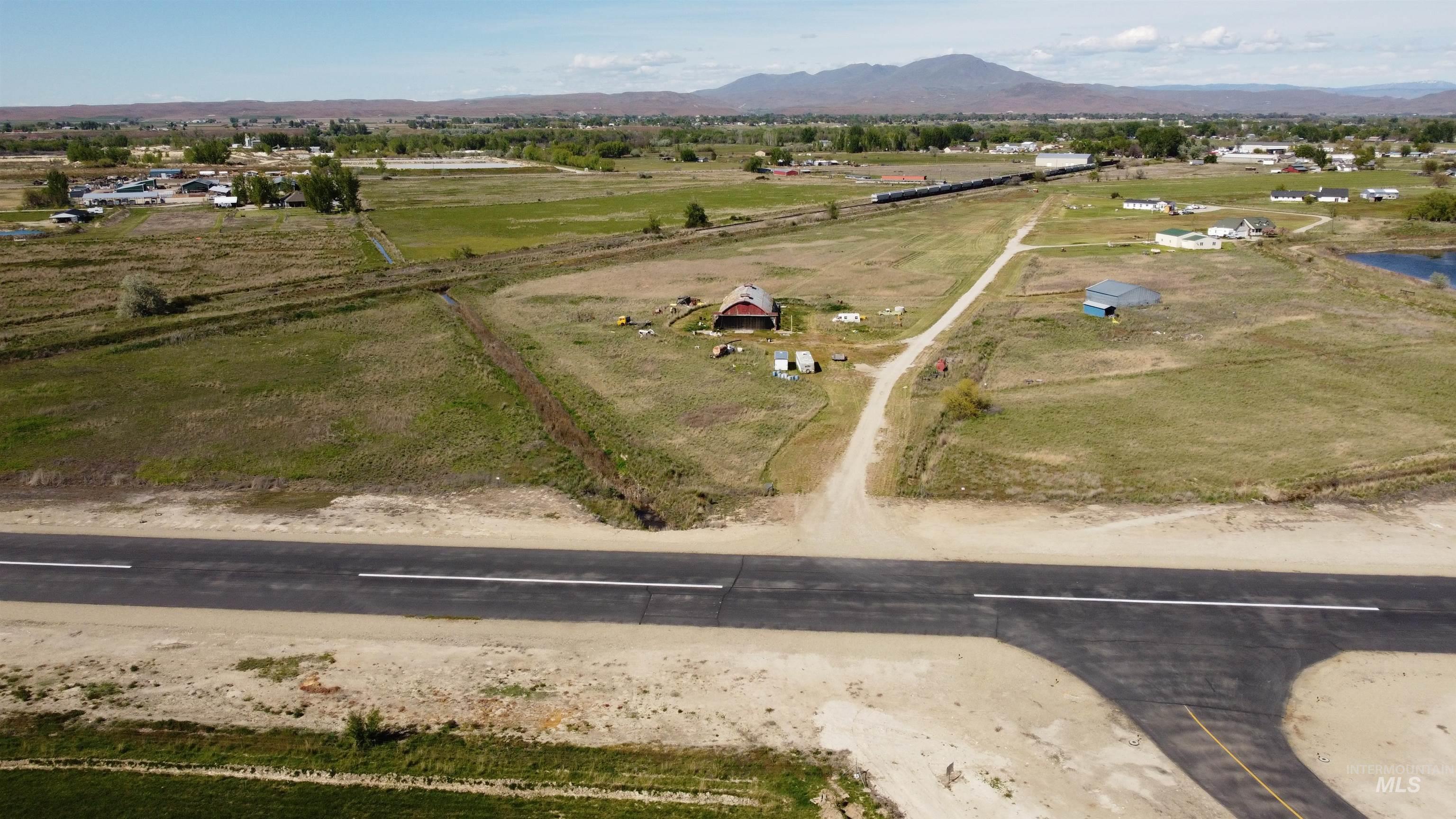 2385 Airport Road, Emmett, Idaho 83617, 3 Bedrooms, 2 Bathrooms, Residential For Sale, Price $2,598,000, 98969906