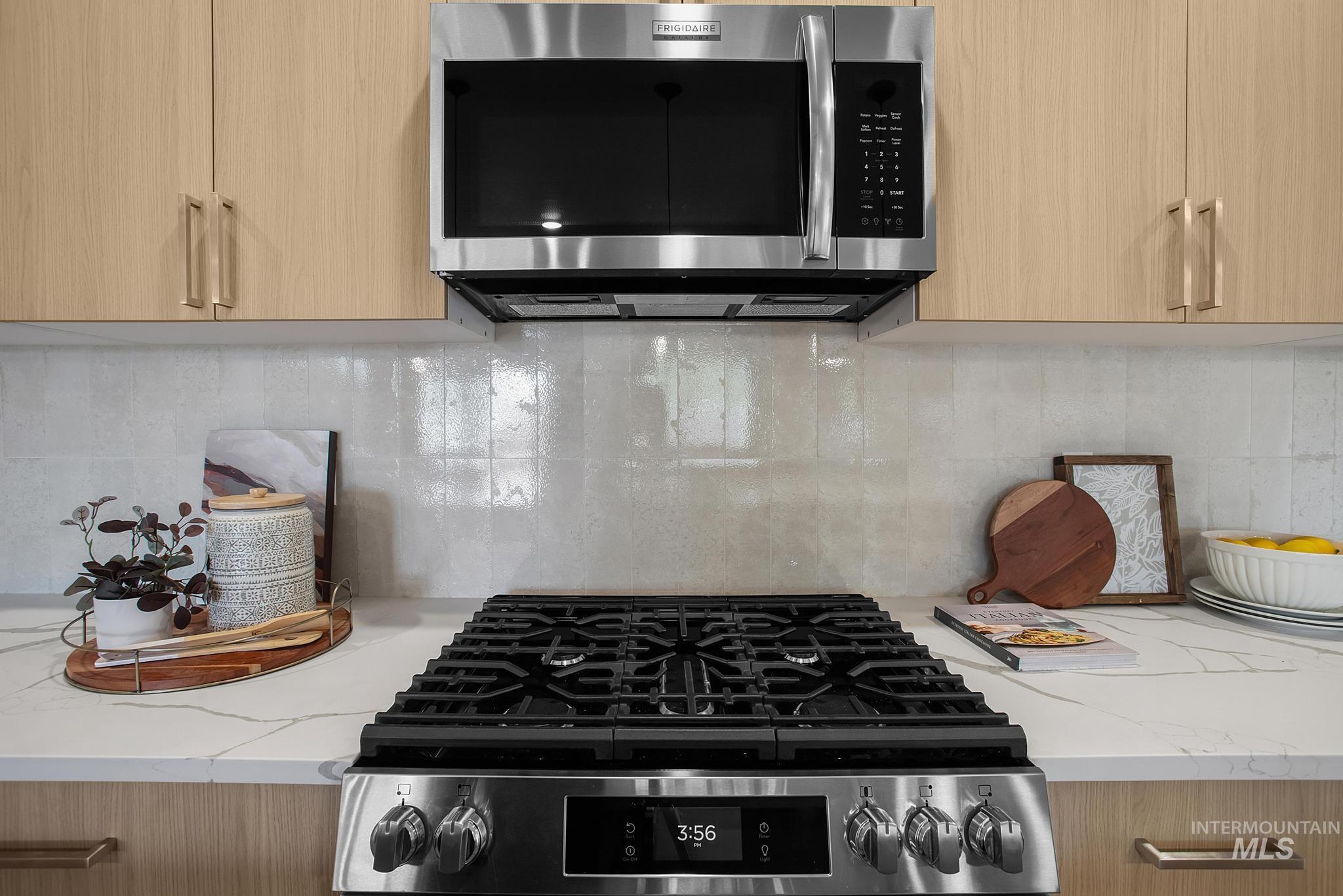 1712 E Grayson St, Meridian, Idaho 83642, 3 Bedrooms, 2 Bathrooms, Residential For Sale, Price $548,900, 98969915