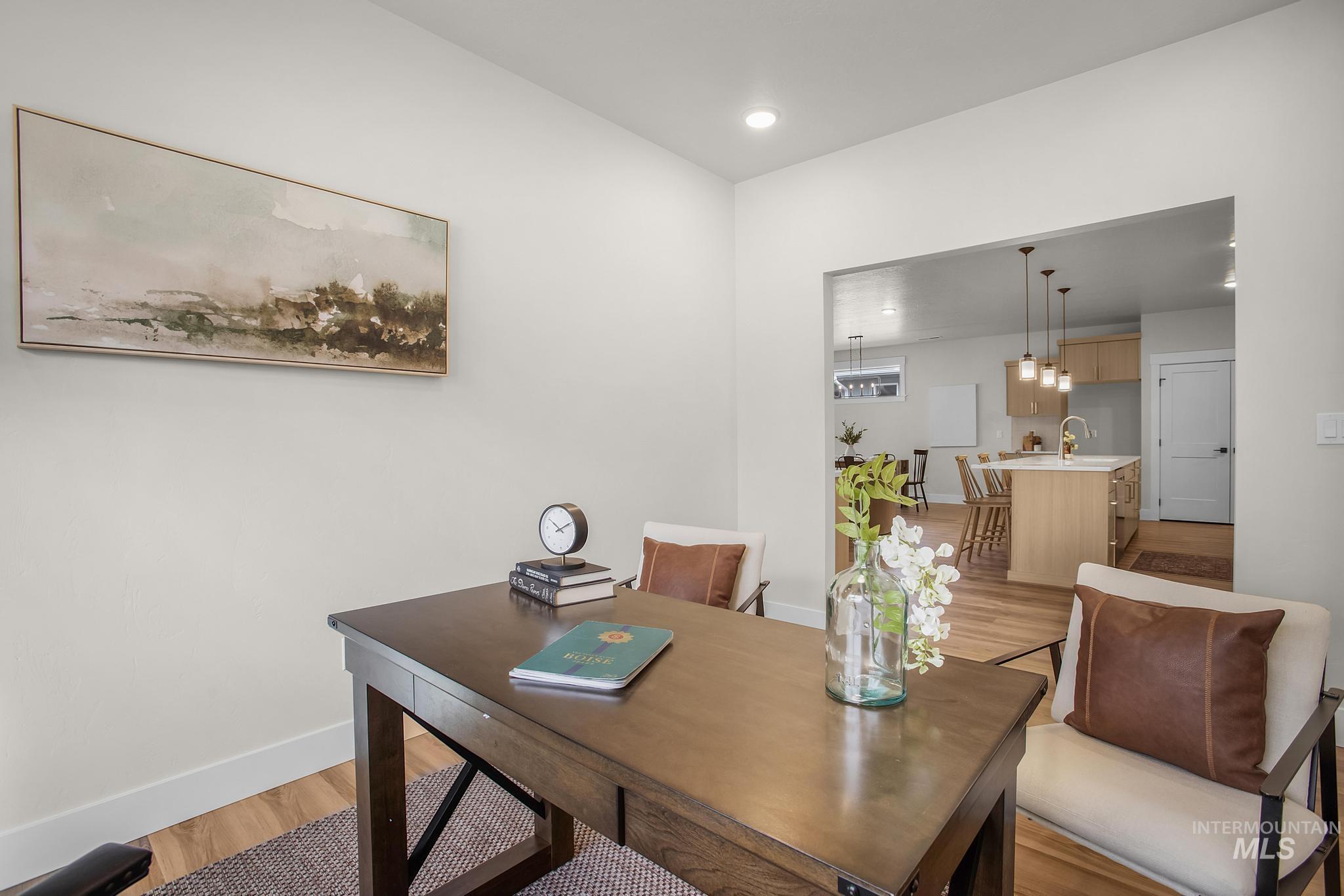 1696 E Grayson st, Meridian, Idaho 83742, 3 Bedrooms, 2 Bathrooms, Residential For Sale, Price $558,900, 98969918