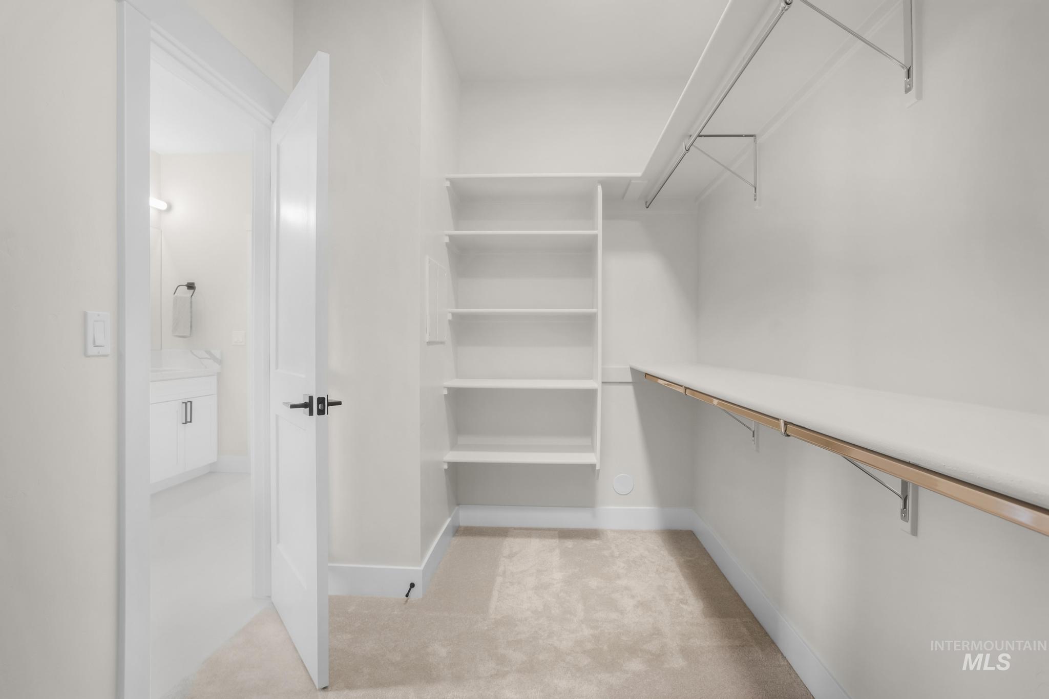 1696 E Grayson st, Meridian, Idaho 83742, 3 Bedrooms, 2 Bathrooms, Residential For Sale, Price $558,900, 98969918