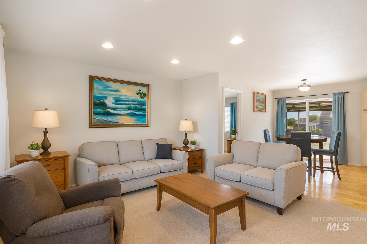 577 Hunter, Twin Falls, Idaho 83301, 4 Bedrooms, 2.5 Bathrooms, Residential For Sale, Price $355,000, 98969923