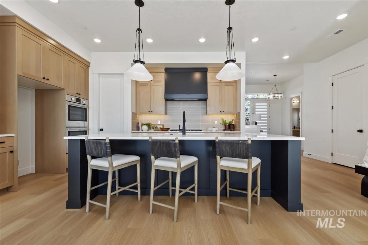 3541 E Warm Springs Ave, Boise, Idaho 83716, 3 Bedrooms, 2.5 Bathrooms, Residential For Sale, Price $889,900,MLS 98969925