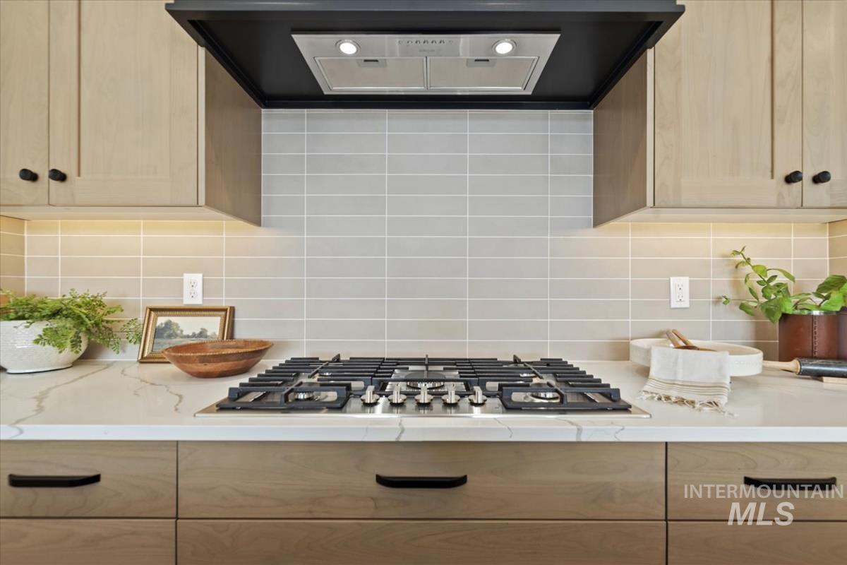 3541 E Warm Springs Ave, Boise, Idaho 83716, 3 Bedrooms, 2.5 Bathrooms, Residential For Sale, Price $889,900,MLS 98969925