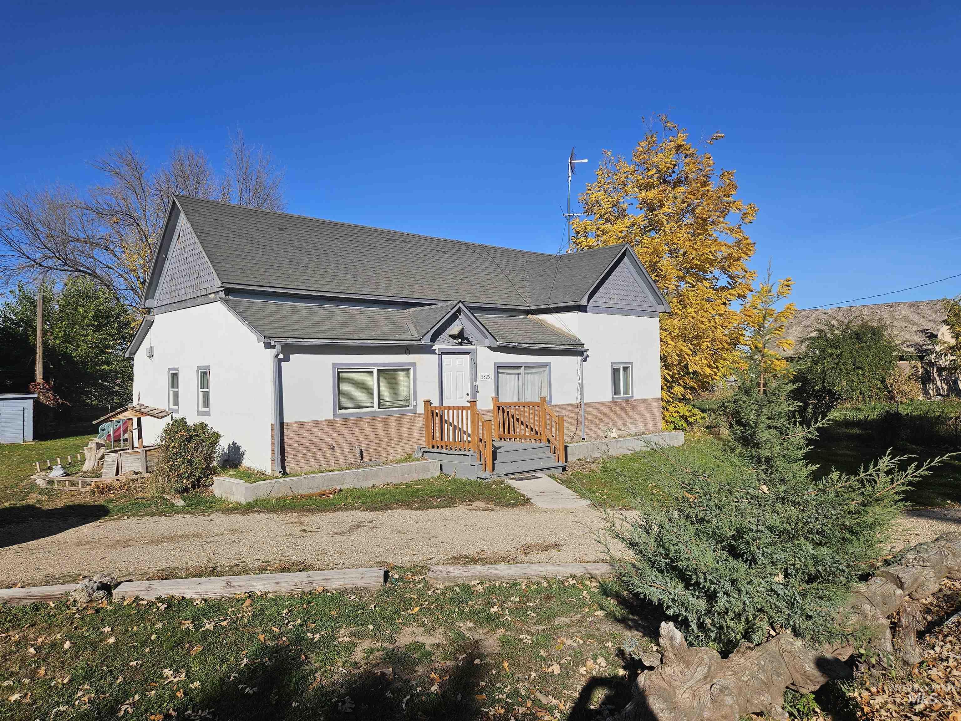 5829 3rd Ave, Nampa, Idaho 83686, 3 Bedrooms, 1 Bathroom, Residential For Sale, Price $375,000, 98969927