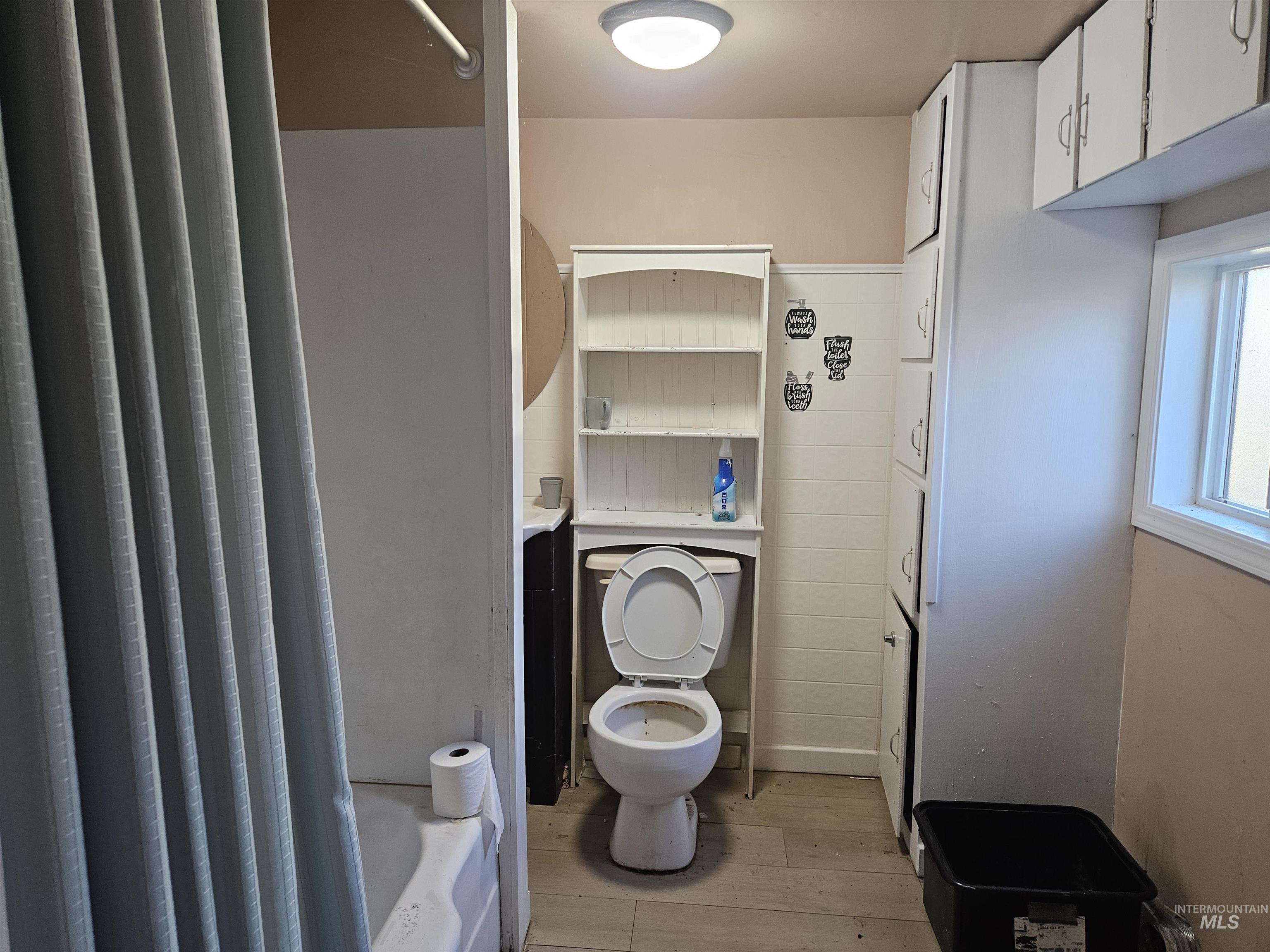 5829 3rd Ave, Nampa, Idaho 83686, 3 Bedrooms, 1 Bathroom, Residential For Sale, Price $375,000, 98969927