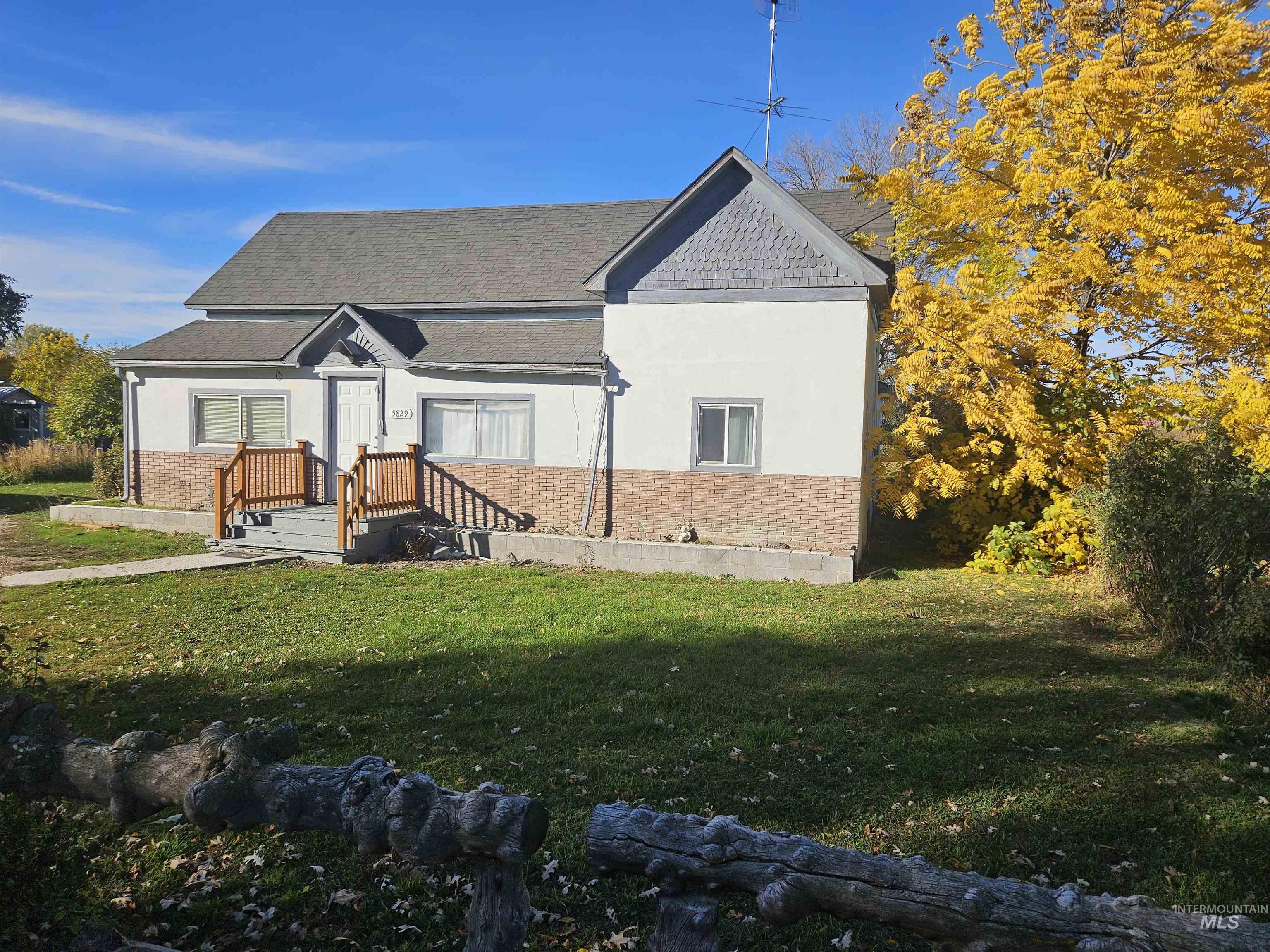 5829 3rd Ave, Nampa, Idaho 83686, 3 Bedrooms, 1 Bathroom, Residential For Sale, Price $375,000, 98969927