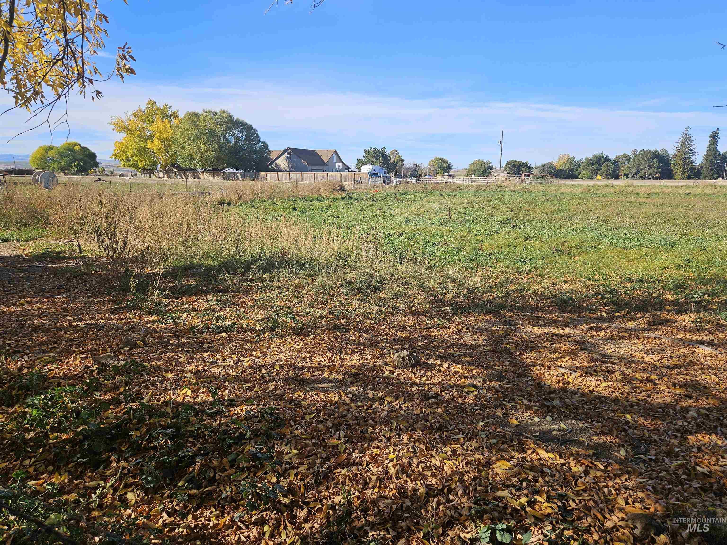 5829 3rd Ave, Nampa, Idaho 83686, 3 Bedrooms, 1 Bathroom, Residential For Sale, Price $375,000, 98969927