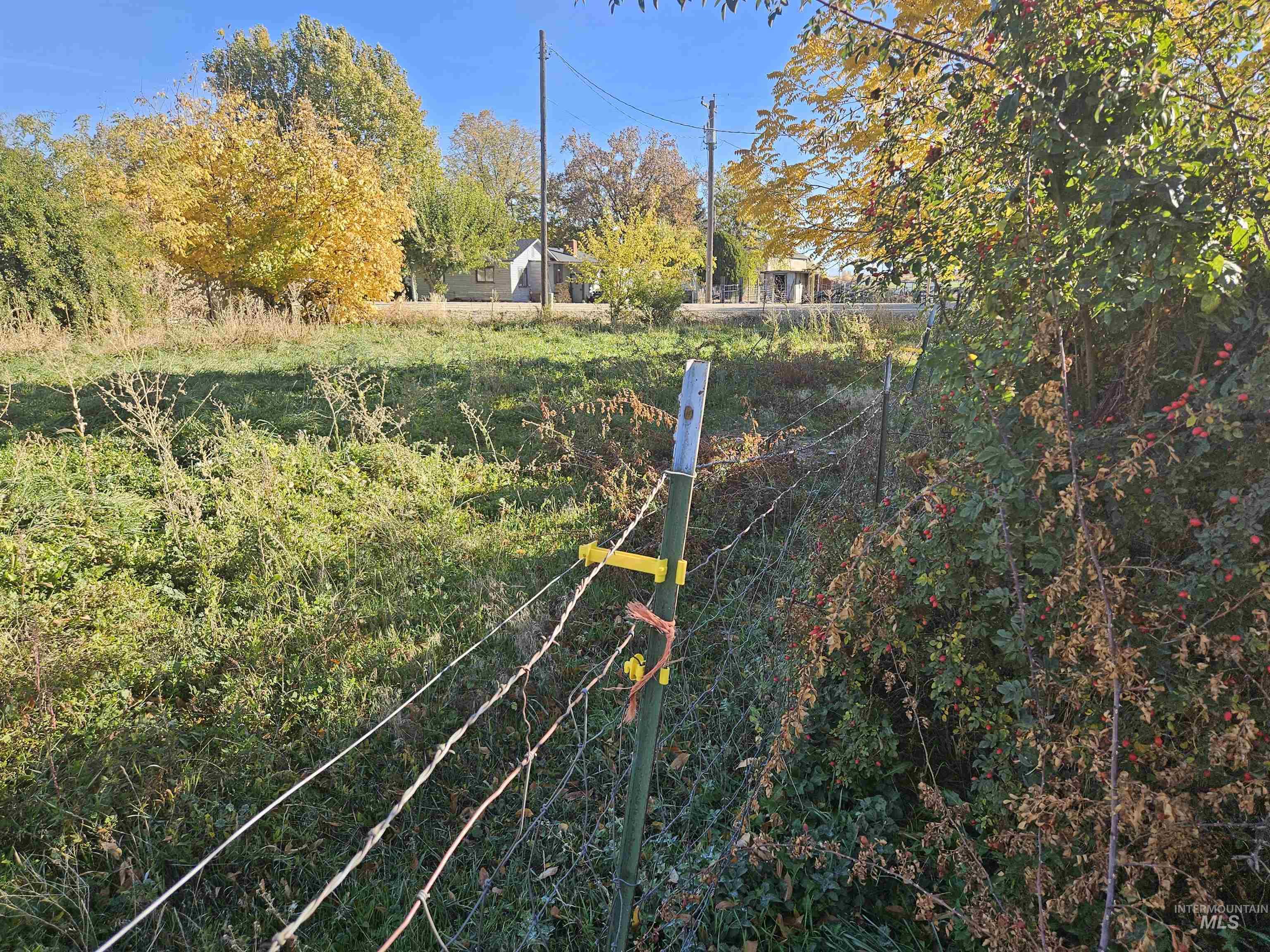 5829 3rd Ave, Nampa, Idaho 83686, 3 Bedrooms, 1 Bathroom, Residential For Sale, Price $375,000, 98969927