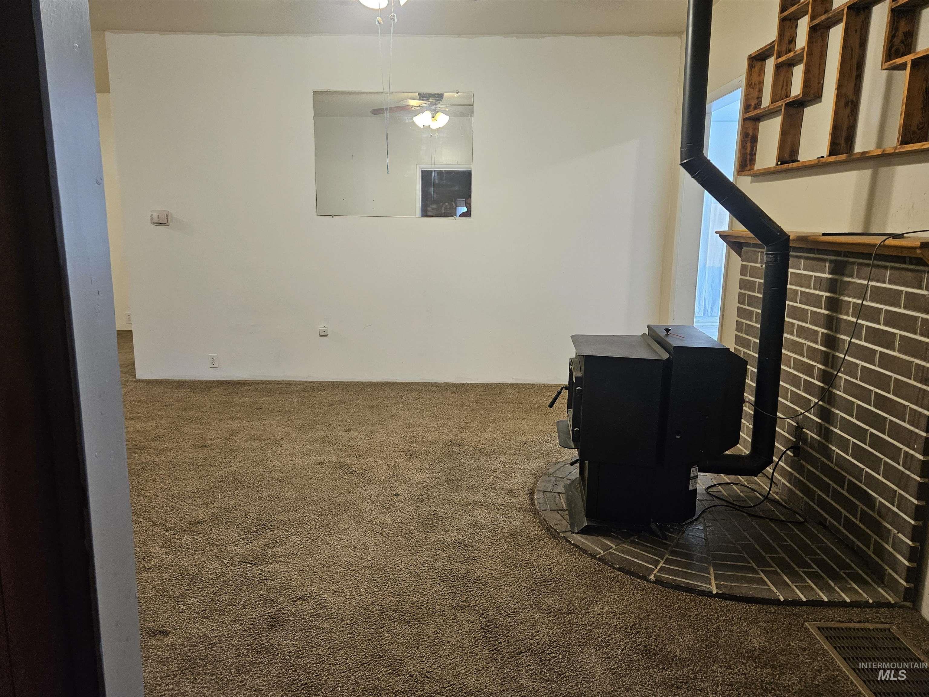 5829 3rd Ave, Nampa, Idaho 83686, 3 Bedrooms, 1 Bathroom, Residential For Sale, Price $375,000, 98969927