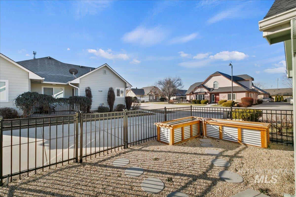 View of patio / terrace featuring a residential view