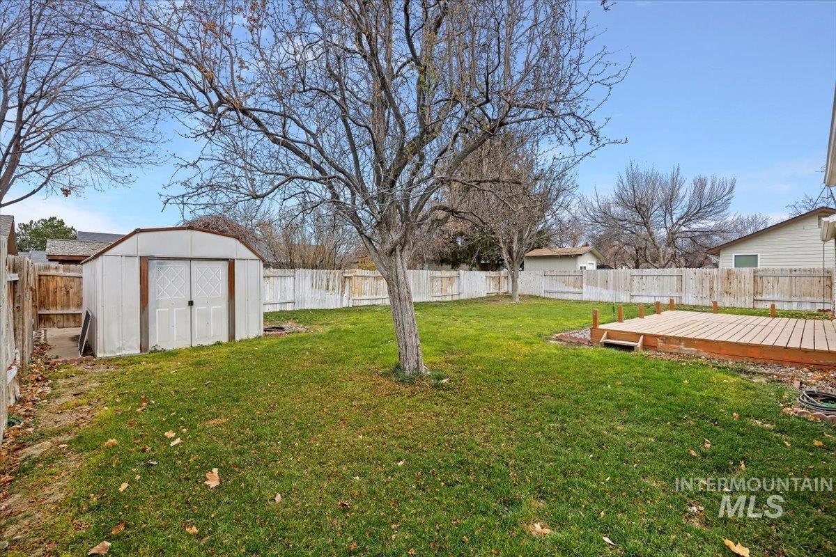 738 Aspenwood Lane, Twin Falls, Idaho 83301, 3 Bedrooms, 2 Bathrooms, Residential For Sale, Price $390,000, 98969933