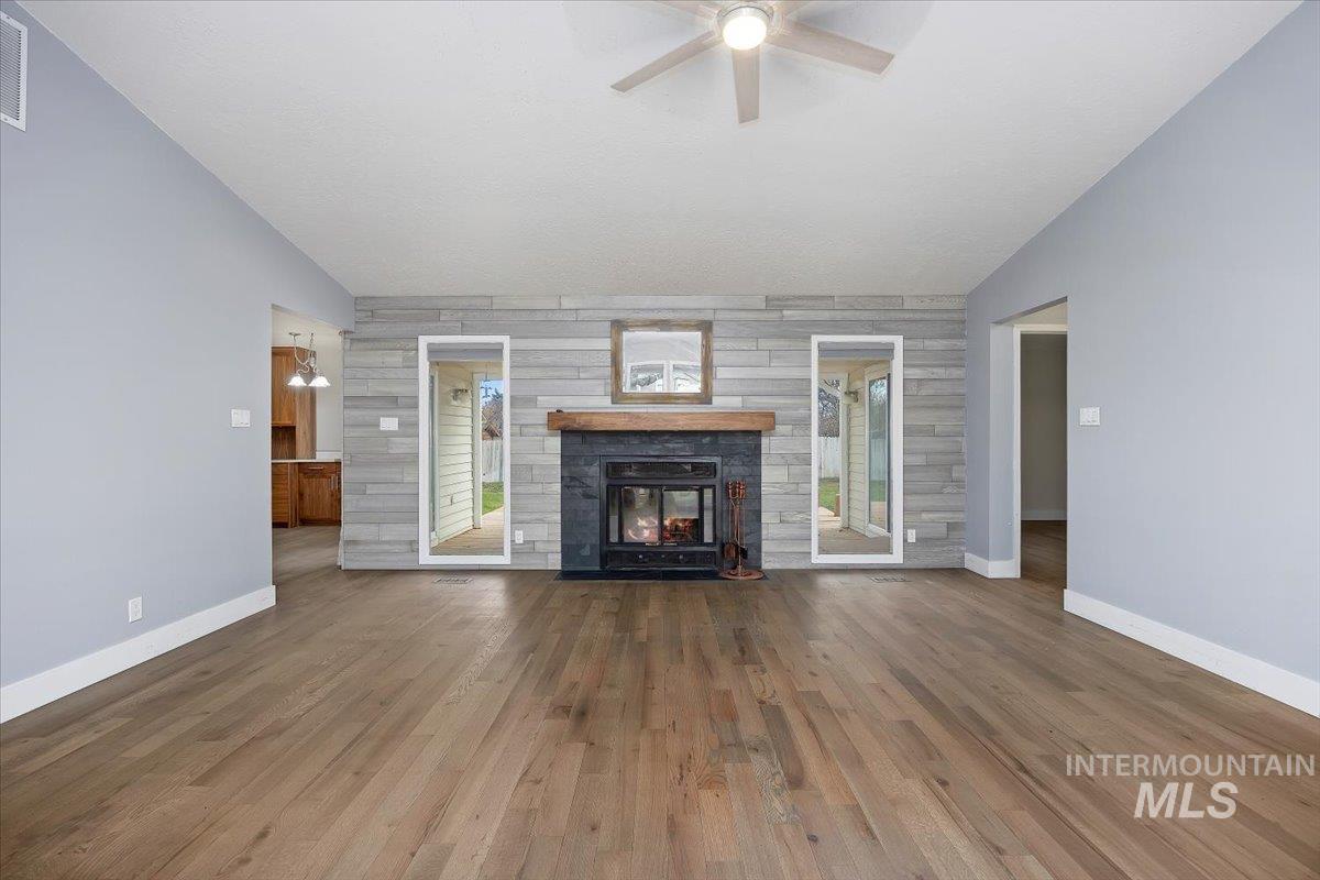 738 Aspenwood Lane, Twin Falls, Idaho 83301, 3 Bedrooms, 2 Bathrooms, Residential For Sale, Price $390,000, 98969933