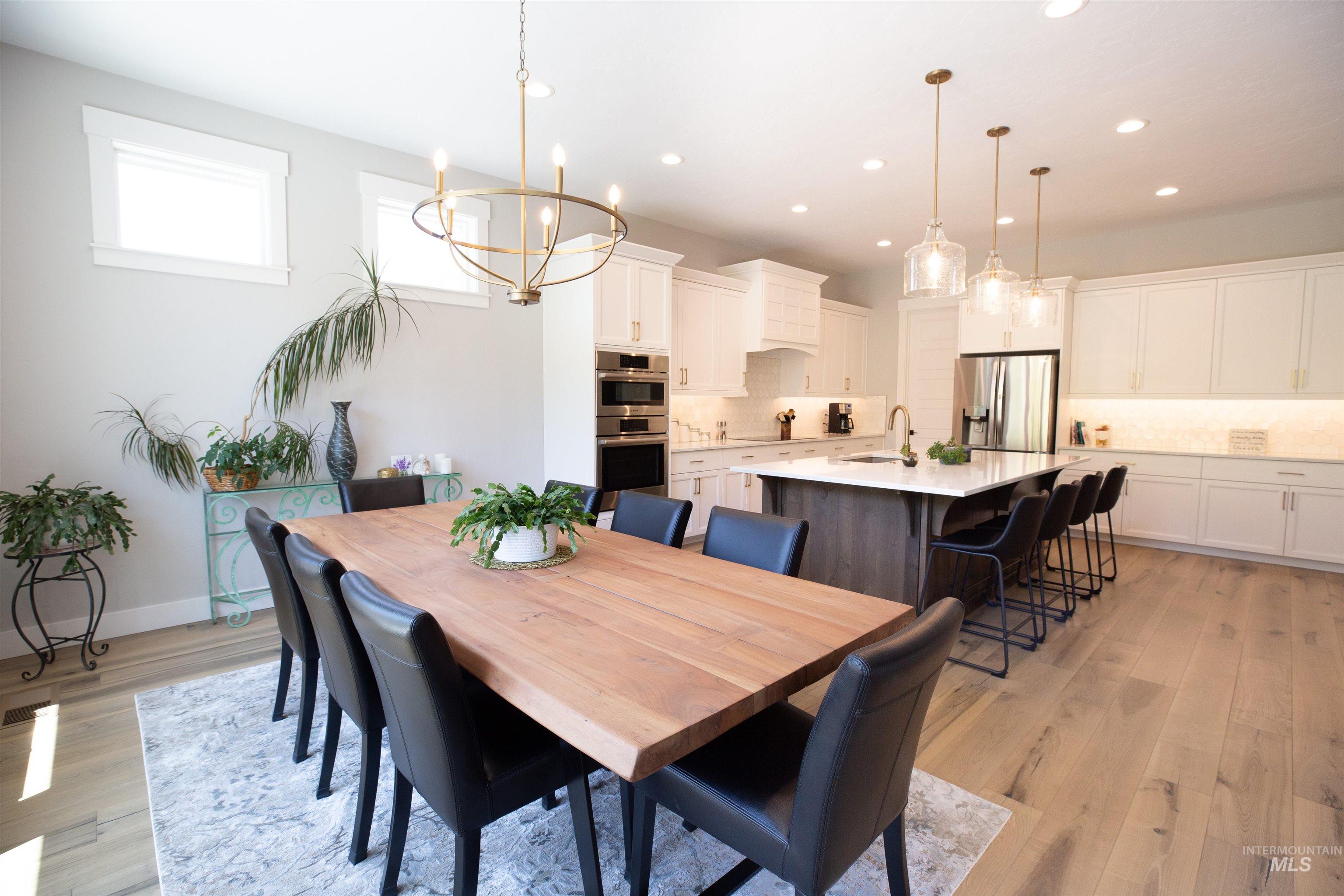 6121 S Cubola Way, Meridian, Idaho 83642, 4 Bedrooms, 2.5 Bathrooms, Residential For Sale, Price $889,000, 98969935