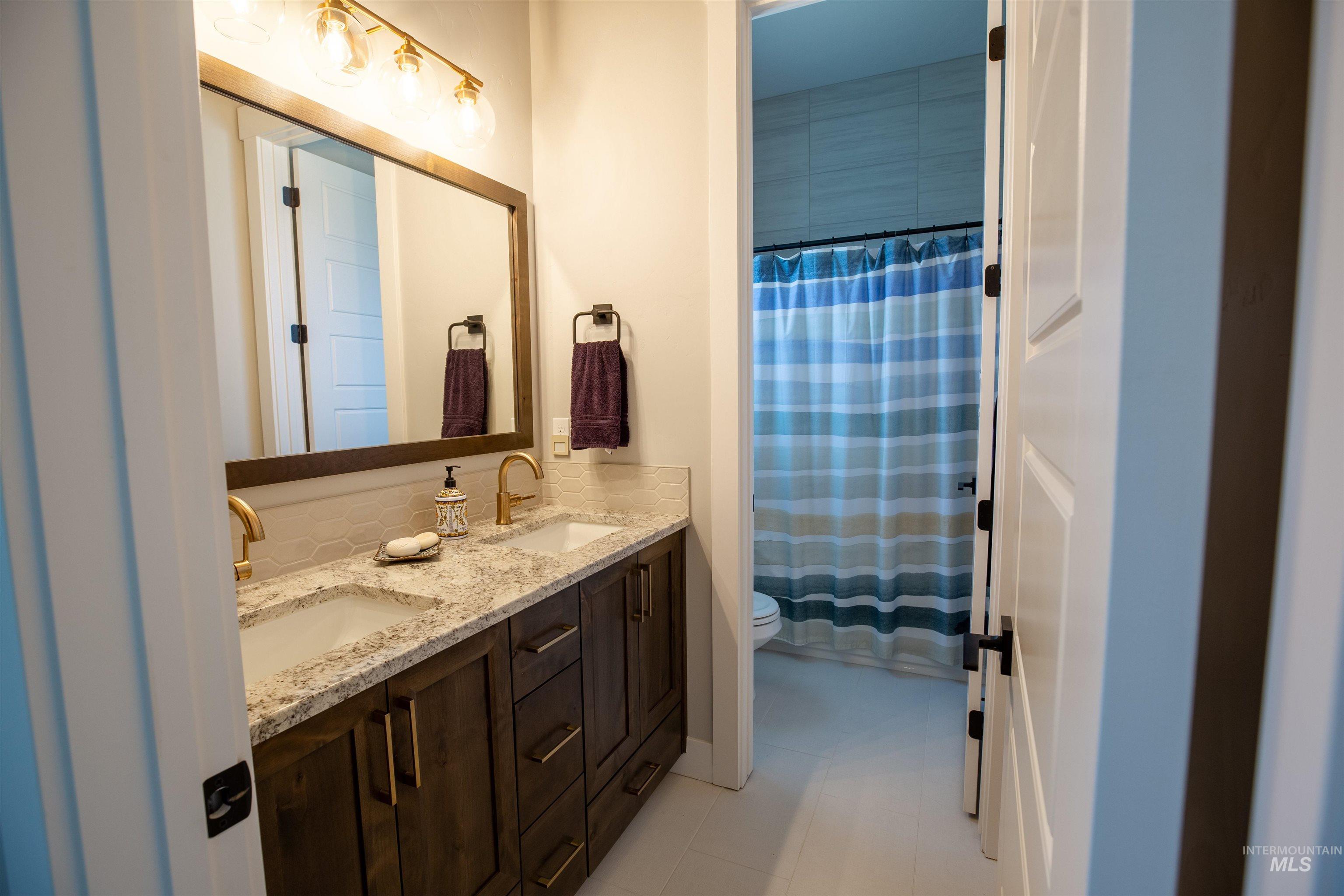 6121 S Cubola Way, Meridian, Idaho 83642, 4 Bedrooms, 2.5 Bathrooms, Residential For Sale, Price $889,000, 98969935