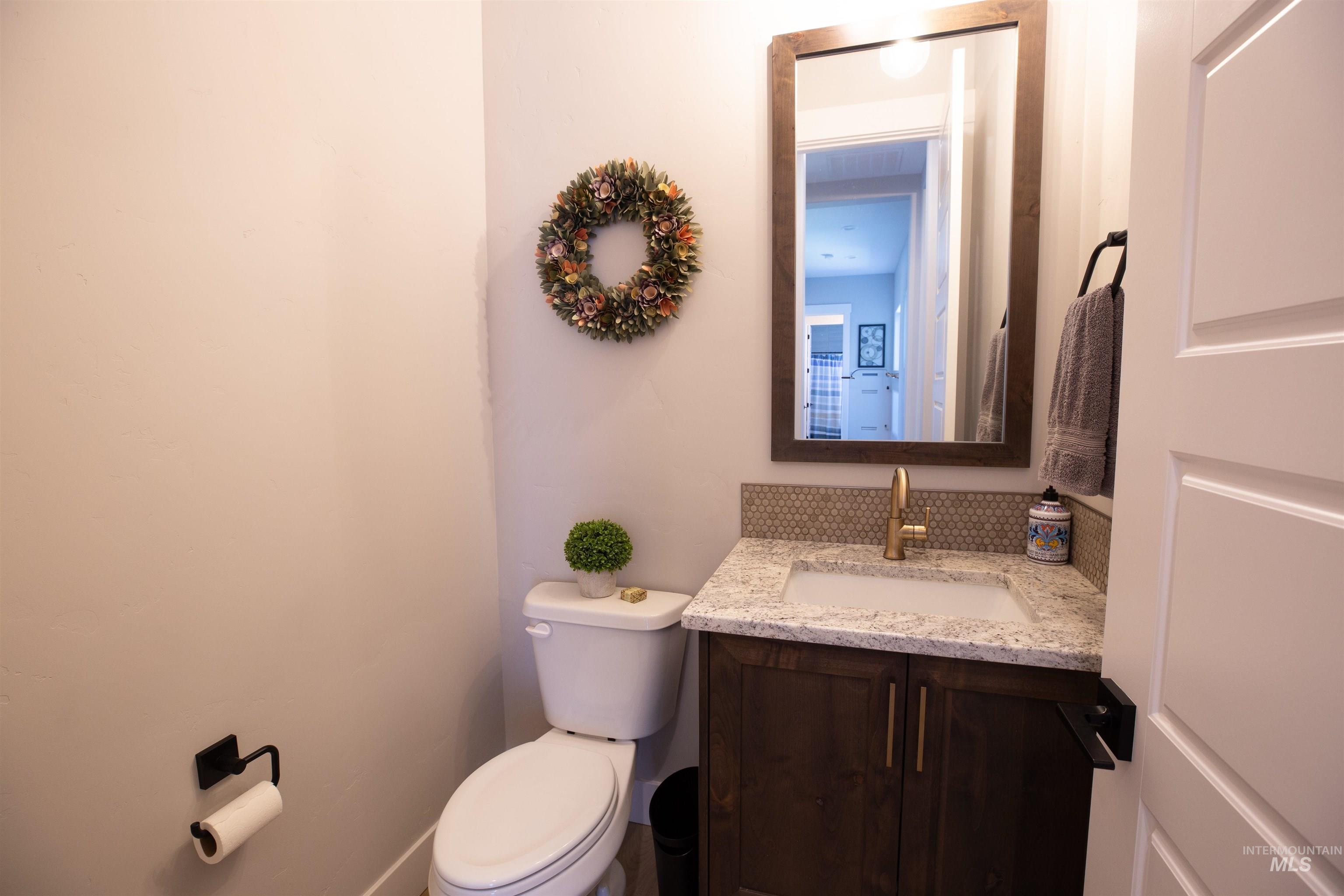 6121 S Cubola Way, Meridian, Idaho 83642, 4 Bedrooms, 2.5 Bathrooms, Residential For Sale, Price $889,000, 98969935