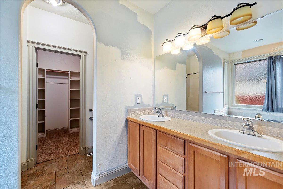 619 W Highland, Nampa, Idaho 83686, 3 Bedrooms, 2.5 Bathrooms, Residential For Sale, Price $479,900, 98969938