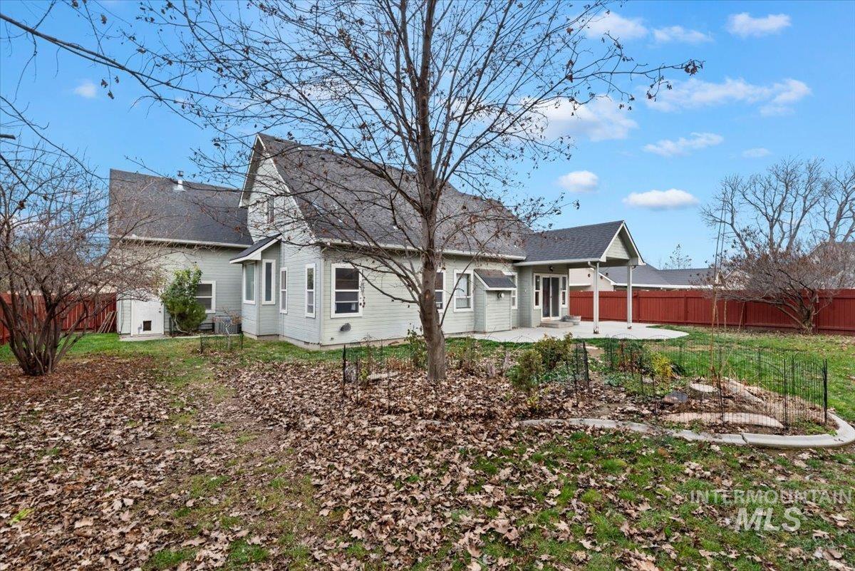 619 W Highland, Nampa, Idaho 83686, 3 Bedrooms, 2.5 Bathrooms, Residential For Sale, Price $479,900, 98969938