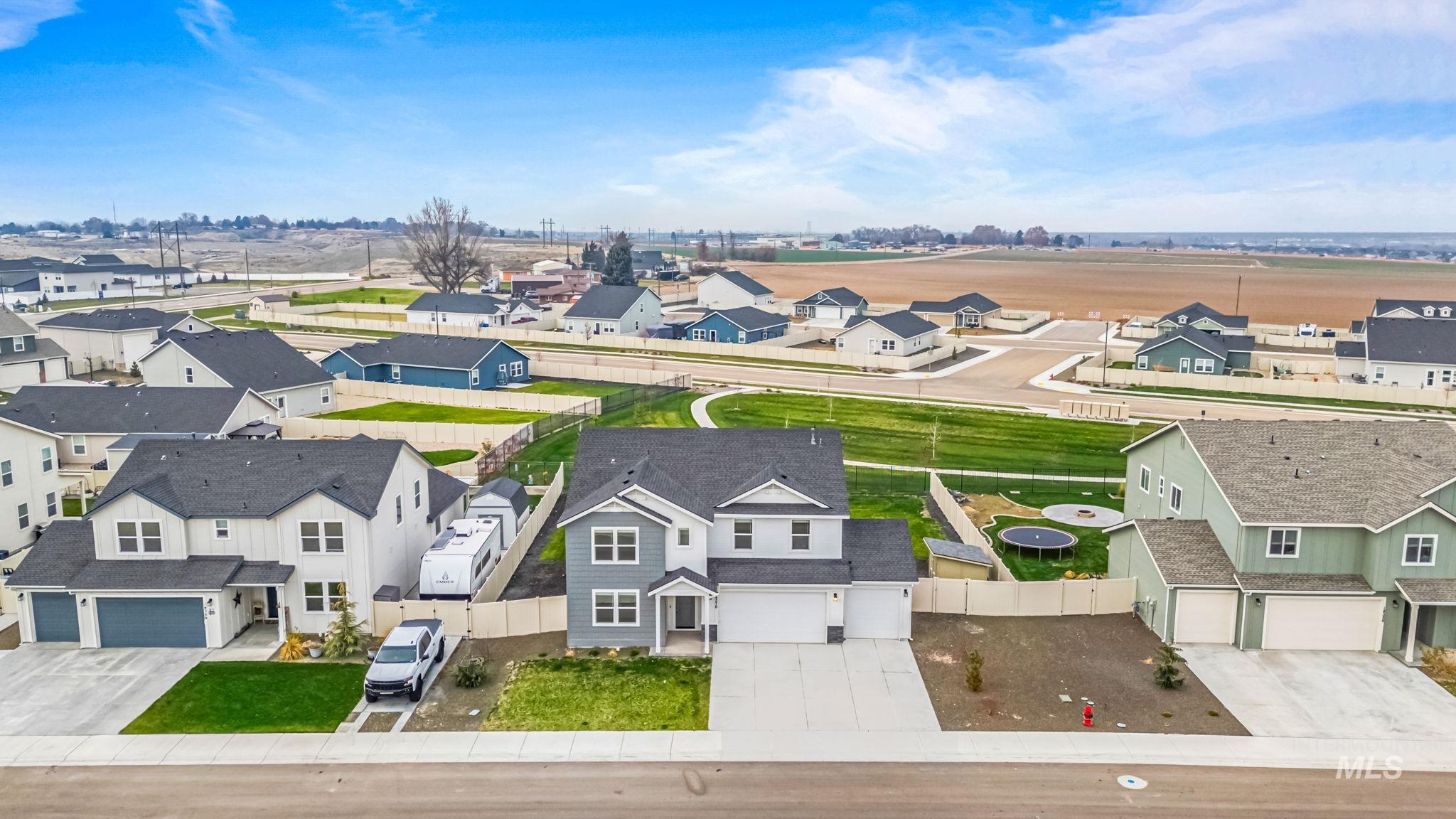 14370 Fractus Dr, Caldwell, Idaho 83607, 4 Bedrooms, 3 Bathrooms, Residential For Sale, Price $508,000,MLS 98969939