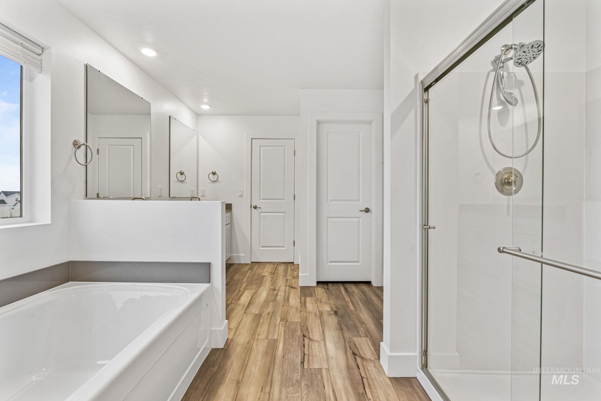 14370 Fractus Dr, Caldwell, Idaho 83607, 4 Bedrooms, 3 Bathrooms, Residential For Sale, Price $508,000,MLS 98969939