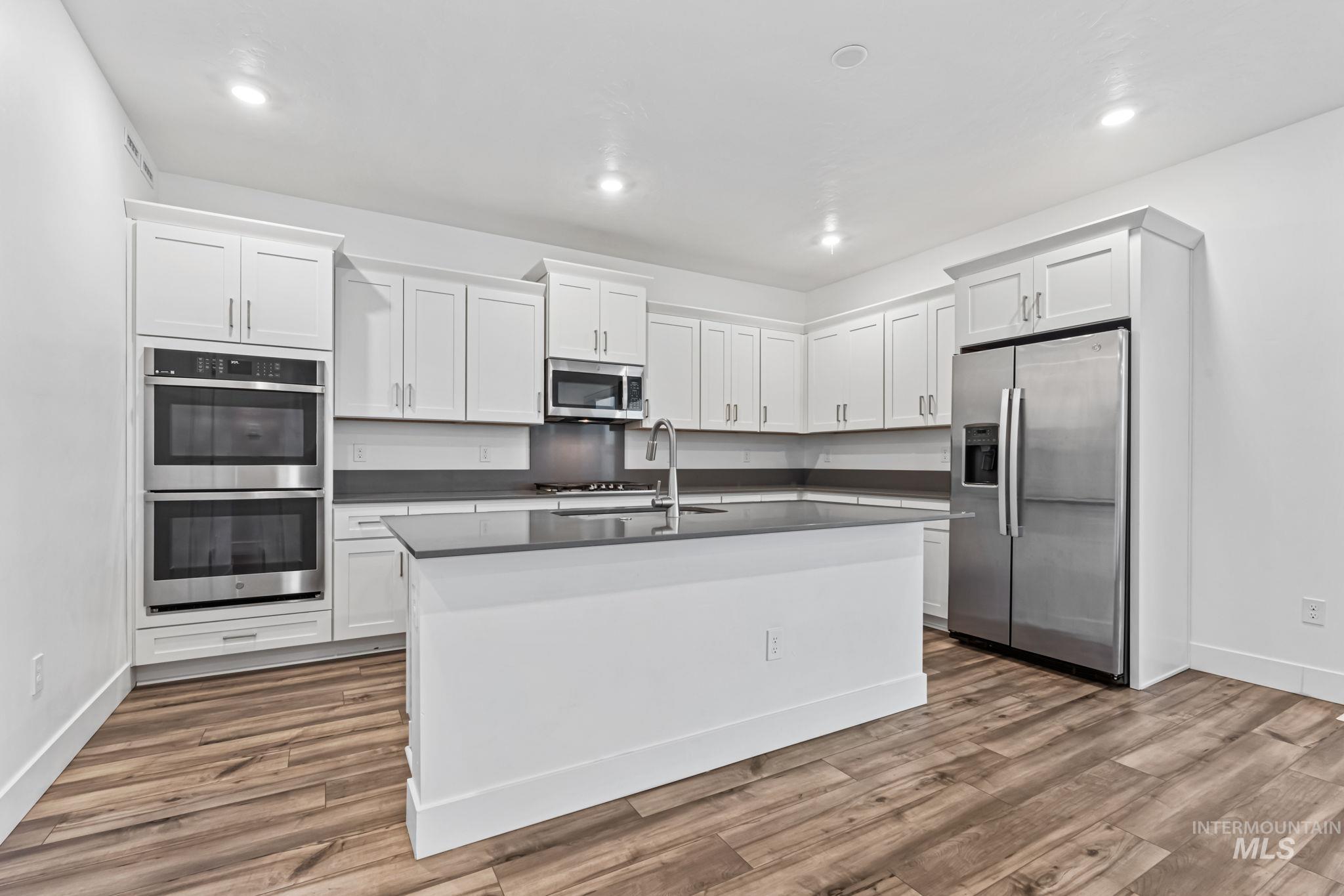 14370 Fractus Dr, Caldwell, Idaho 83607, 4 Bedrooms, 3 Bathrooms, Residential For Sale, Price $508,000, 98969939