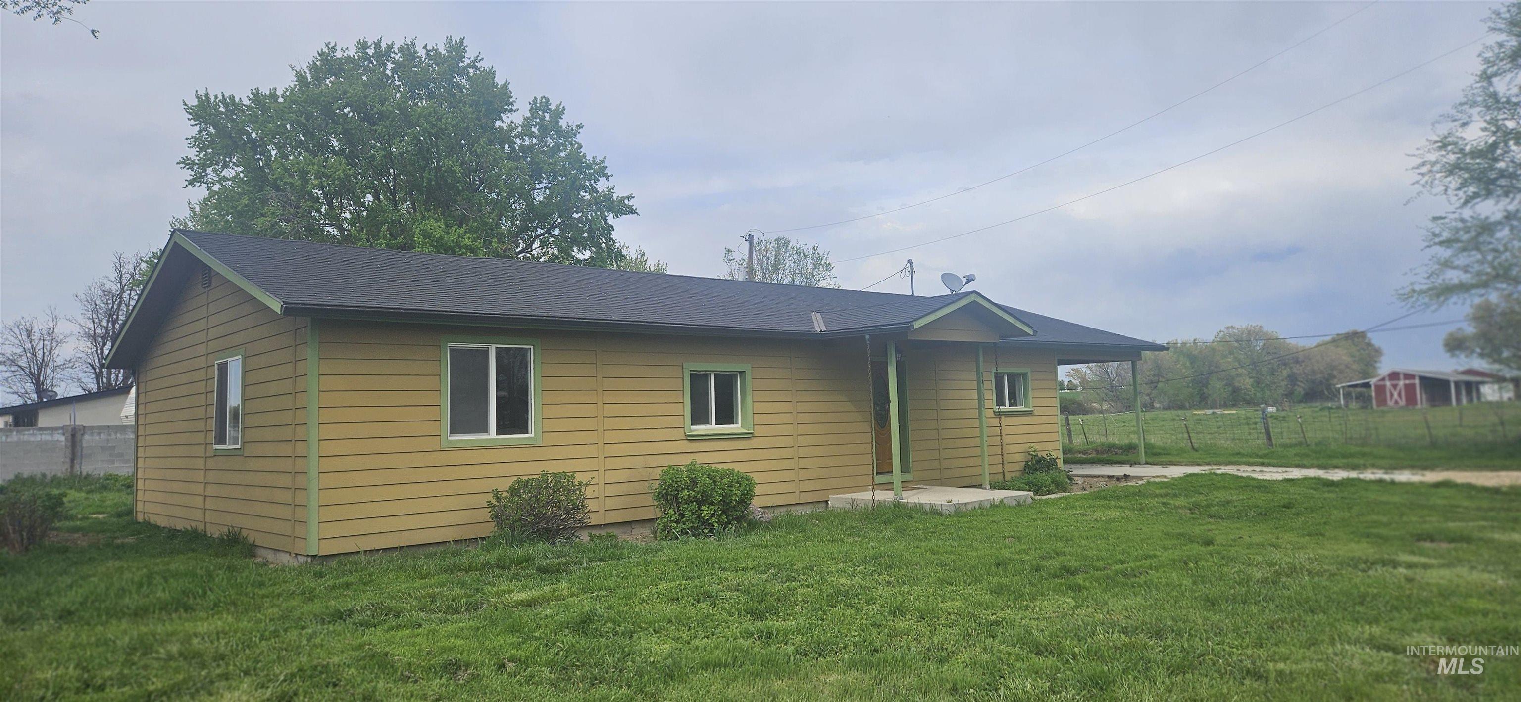 14666 Willis Rd, Caldwell, Idaho 83607, 3 Bedrooms, 2 Bathrooms, Residential For Sale, Price $499,900,MLS 98969943