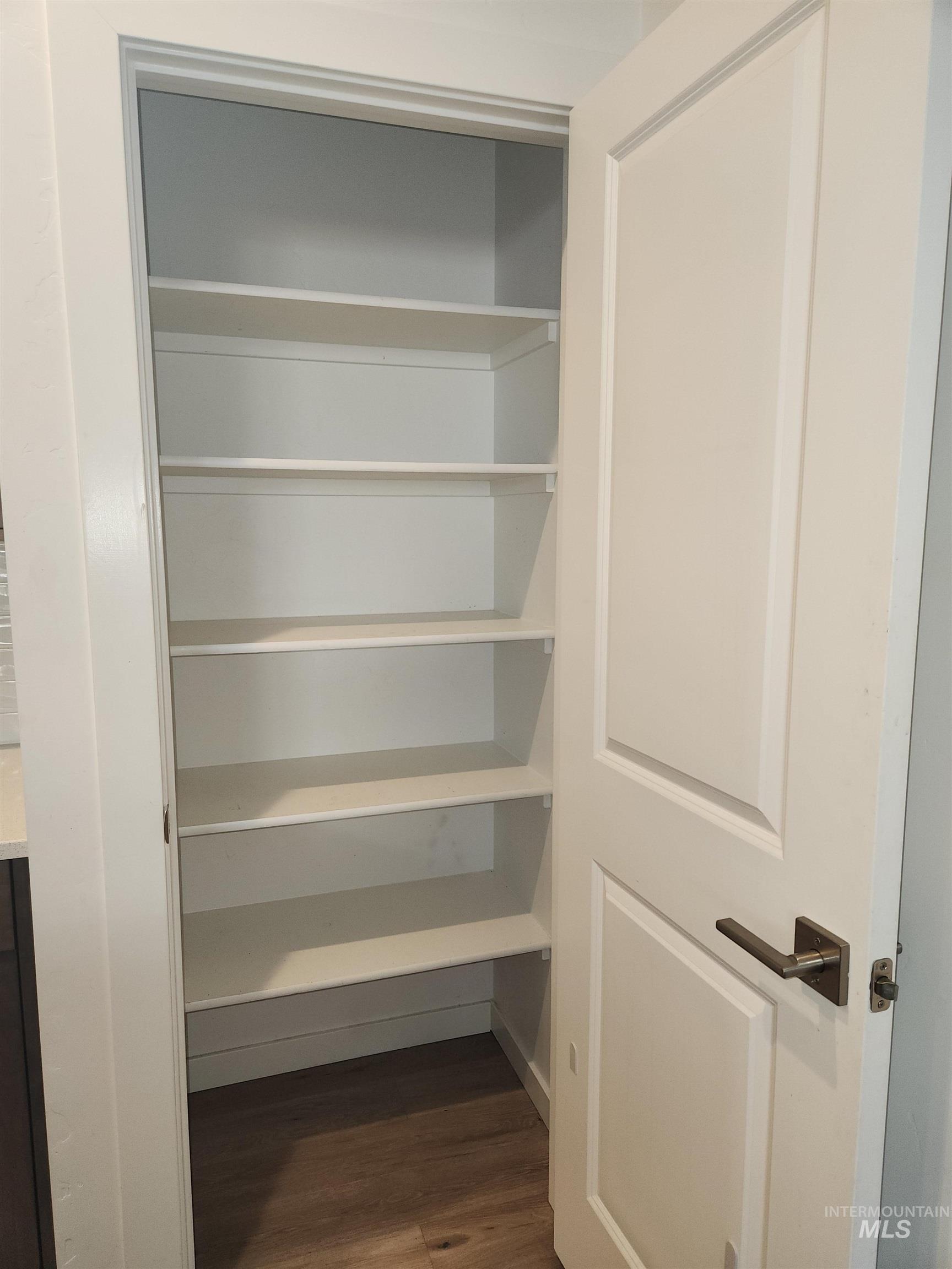 11067 W Shelborne Street, Boise, Idaho 83709, 3 Bedrooms, 2 Bathrooms, Residential For Sale, Price $415,000,MLS 98969944