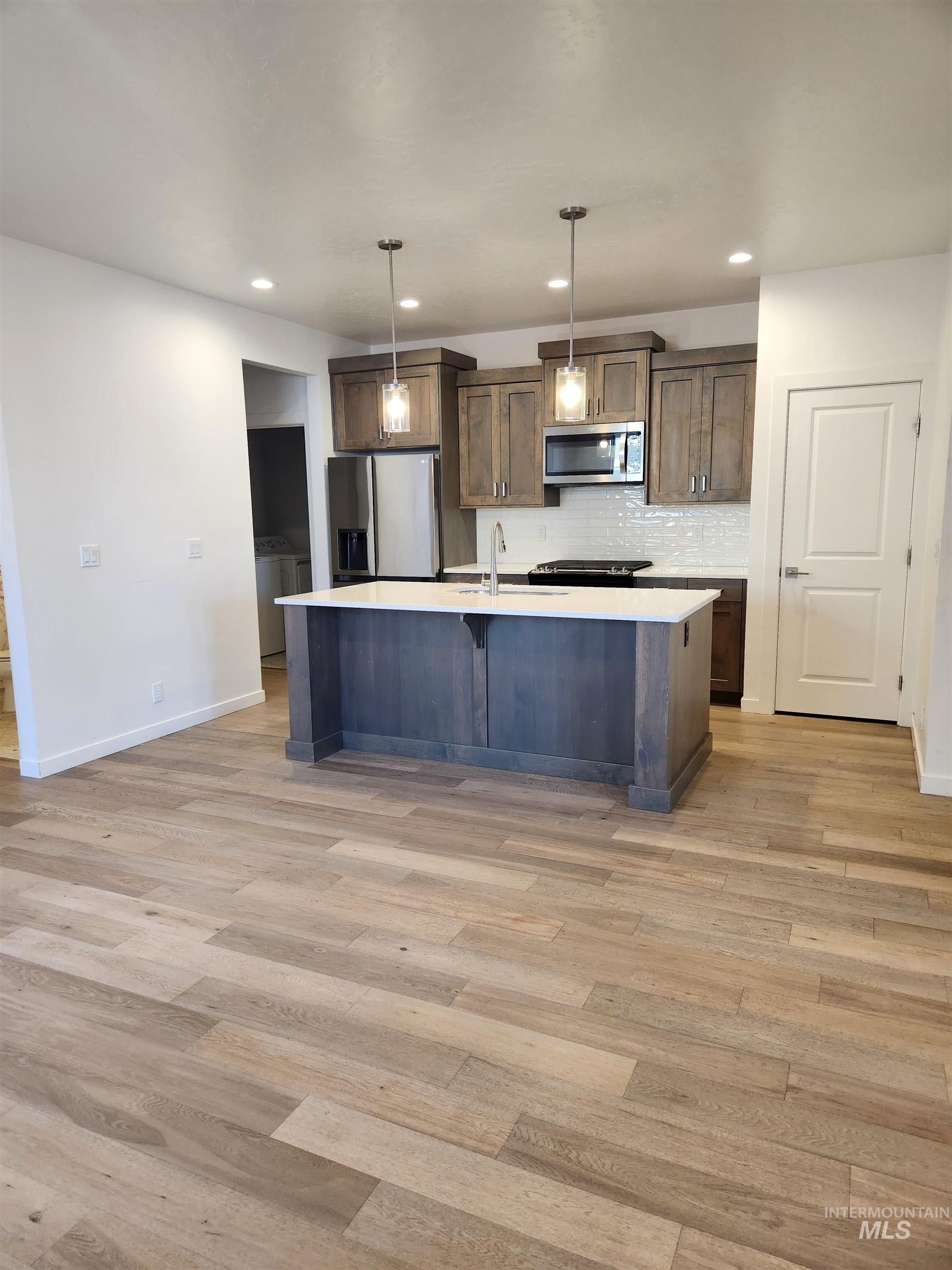 11067 W Shelborne Street, Boise, Idaho 83709, 3 Bedrooms, 2 Bathrooms, Residential For Sale, Price $415,000,MLS 98969944