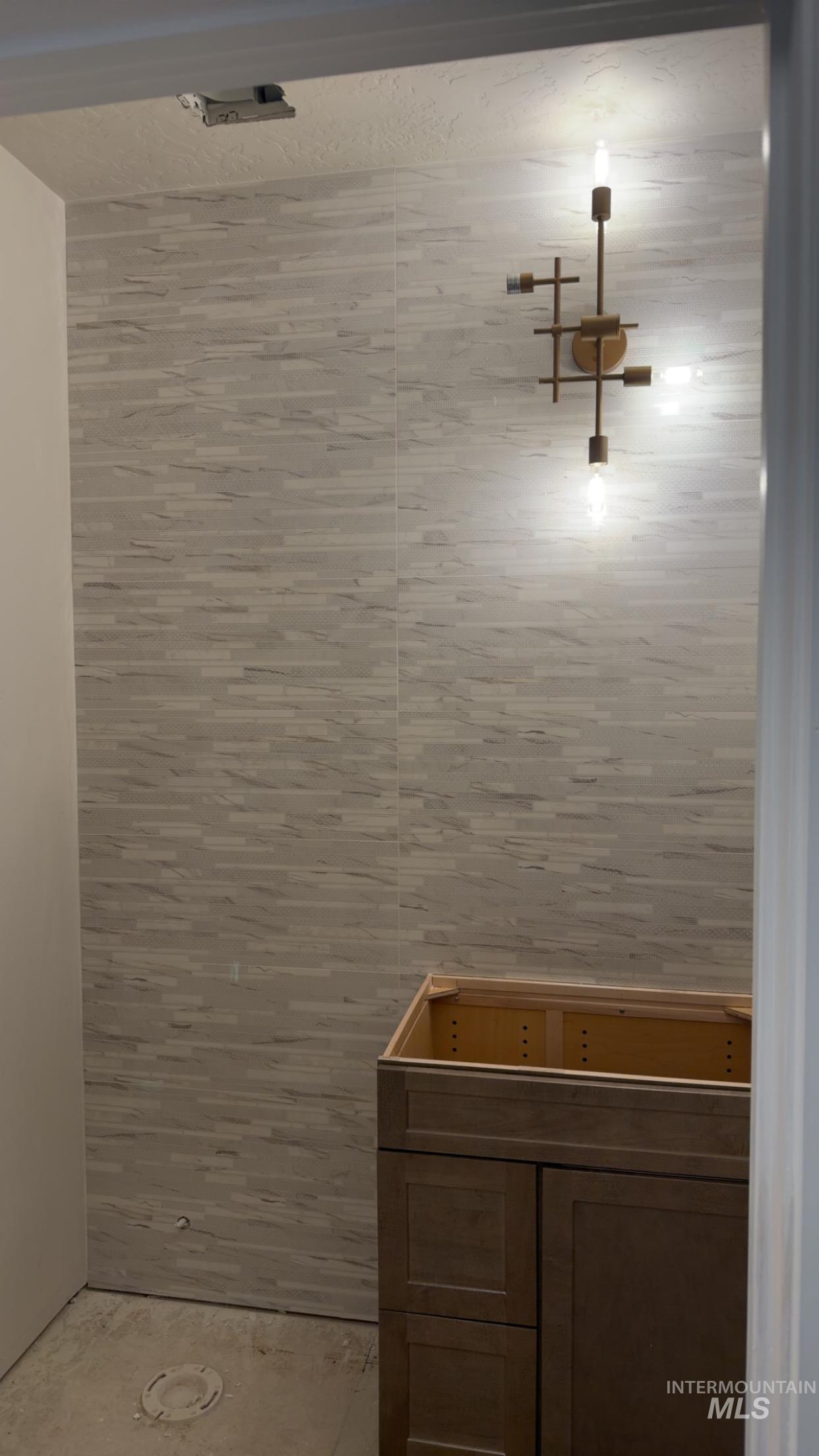 5540 SE Greenwood Ave, Mountain Home, Idaho 83647, 3 Bedrooms, 2.5 Bathrooms, Residential For Sale, Price $749,900,MLS 98969945