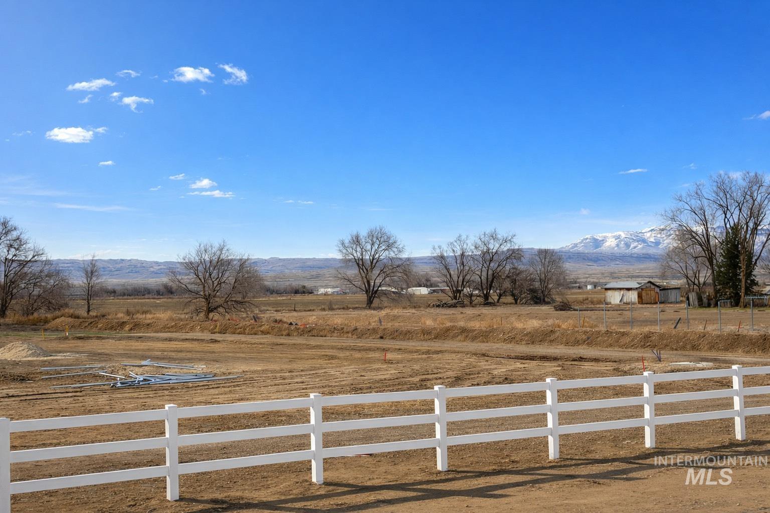 5540 SE Greenwood Ave, Mountain Home, Idaho 83647, 3 Bedrooms, 2.5 Bathrooms, Residential For Sale, Price $749,900,MLS 98969945