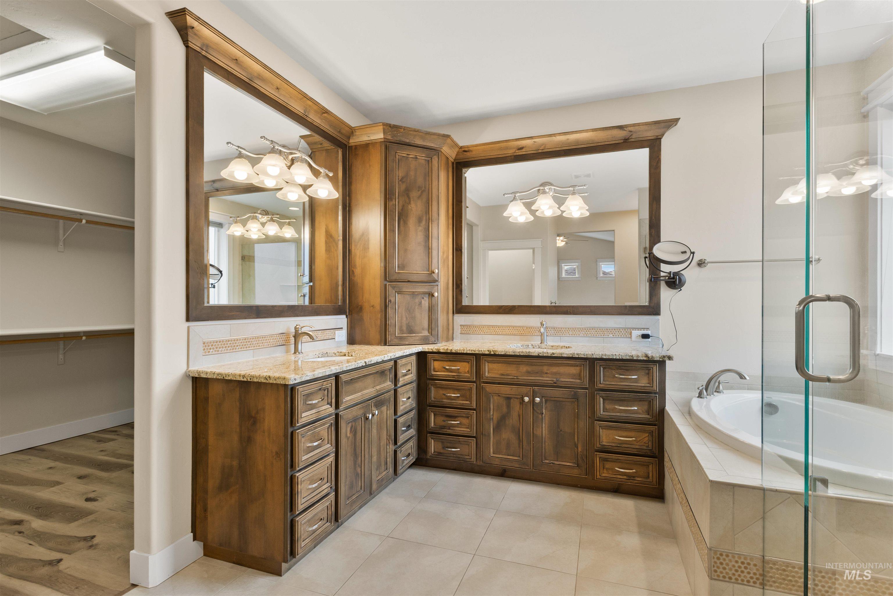 18018 N Streams Edge Way, Boise, Idaho 83714, 5 Bedrooms, 4 Bathrooms, Residential For Sale, Price $875,000, 98969950